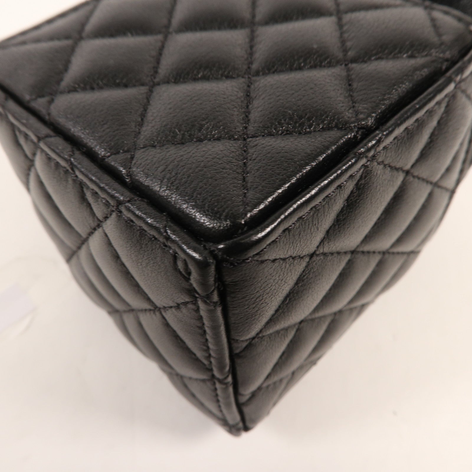 CHANEL 牛皮皮革Mini Box金扣肩背袋