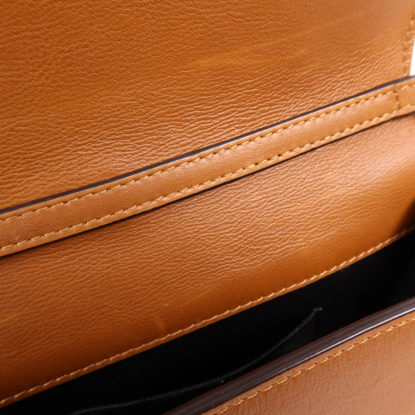 Chloe 牛皮皮革Shoulder Bag金扣手挽肩背兩用袋