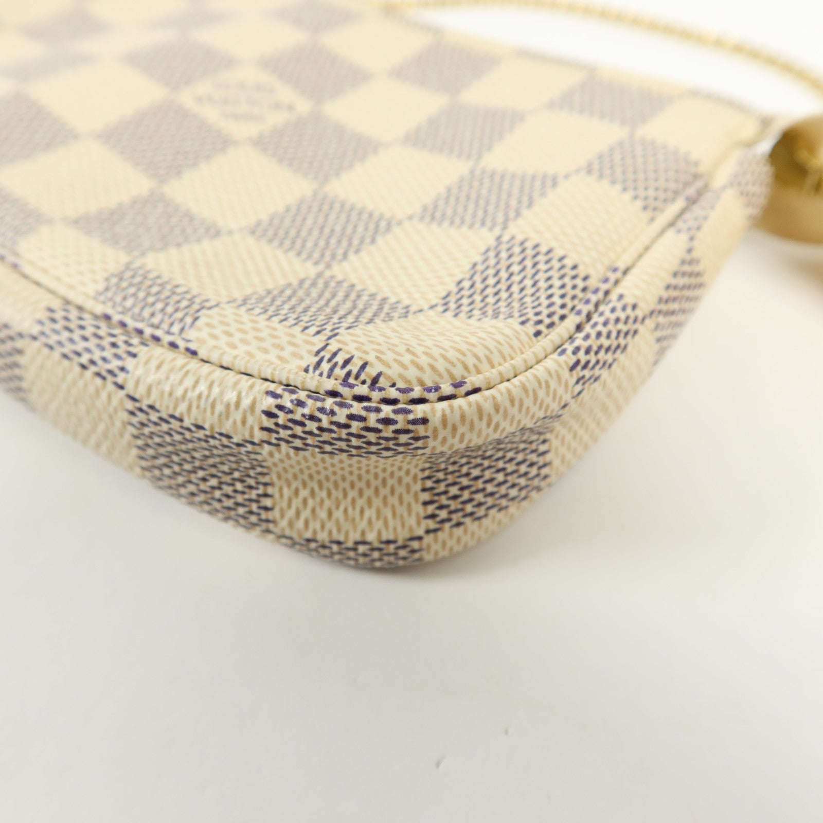 LOUIS VUITTON Damier Azur Mini Pochette Accessories金扣鏈帶手挽袋