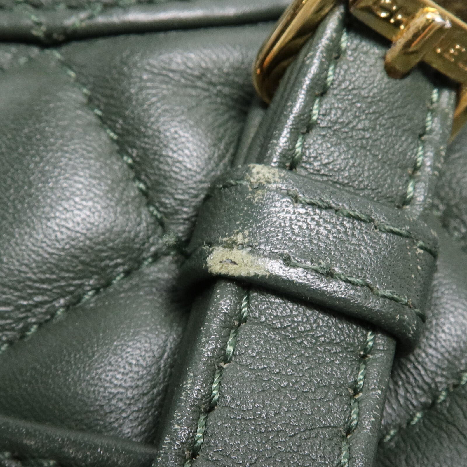 CHANEL 羊皮皮革Backpack金扣鏈帶背包