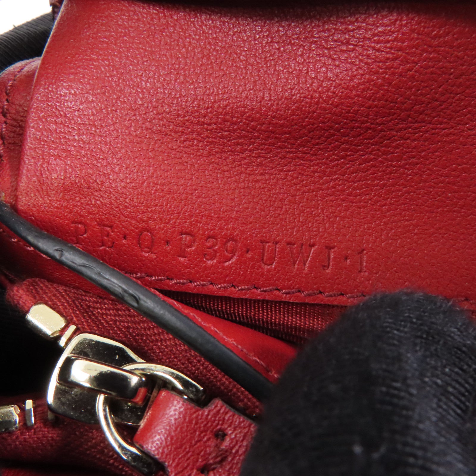 Valentino 【激減優惠】羊皮皮革Wallet金扣錢包紅色