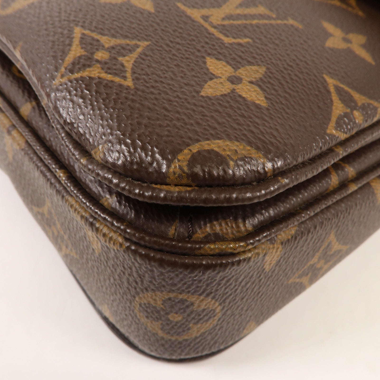 LOUIS VUITTON Monogram Pochette Metis MM金扣手挽肩背兩用袋