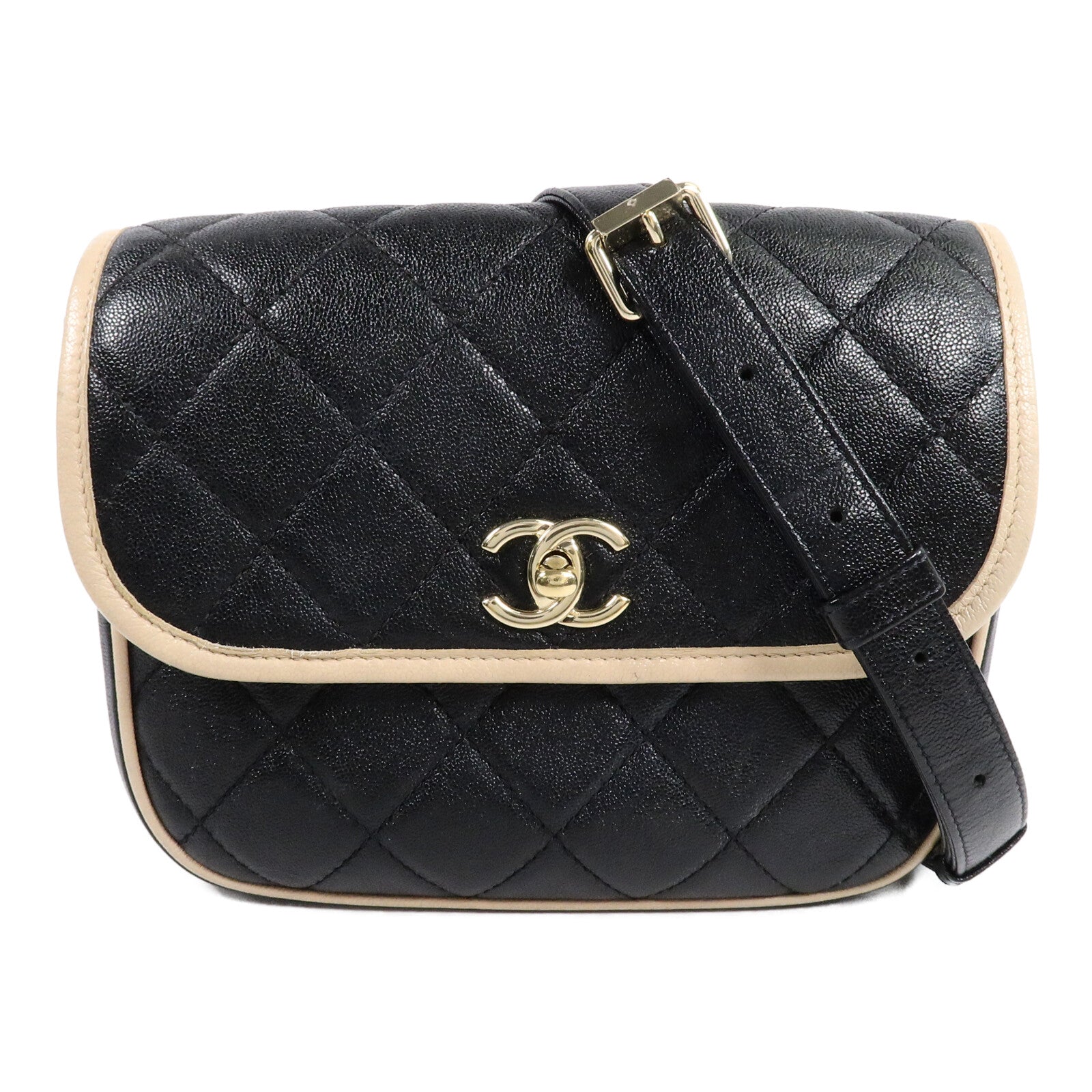 CHANEL 牛皮皮革Messenger Bag鏈帶肩背袋