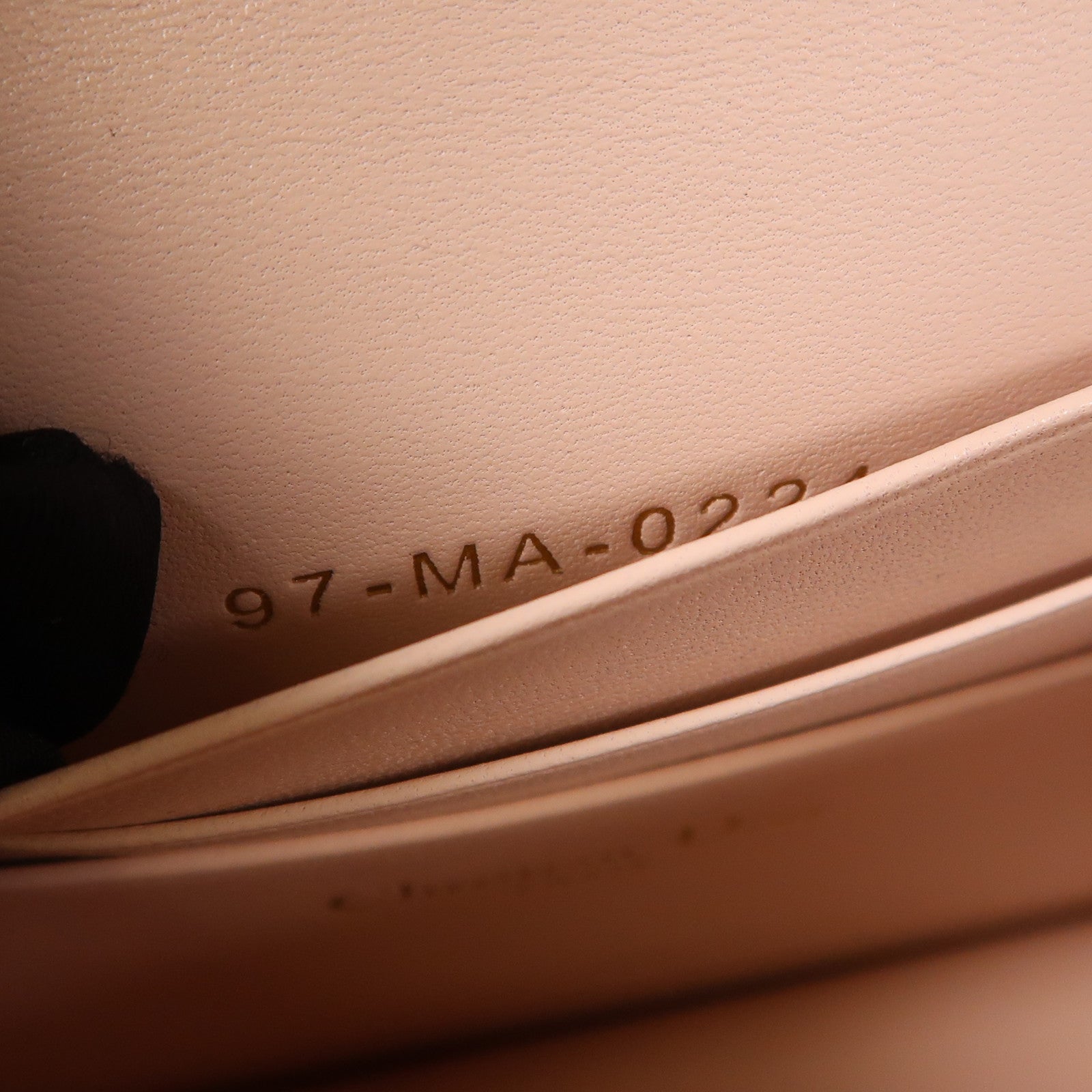 Dior 羊皮皮革Miss Caro金扣鏈帶肩背袋