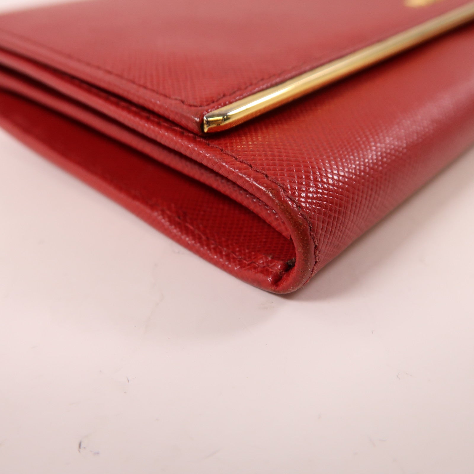 PRADA 牛皮皮革Long wallet金扣長錢包