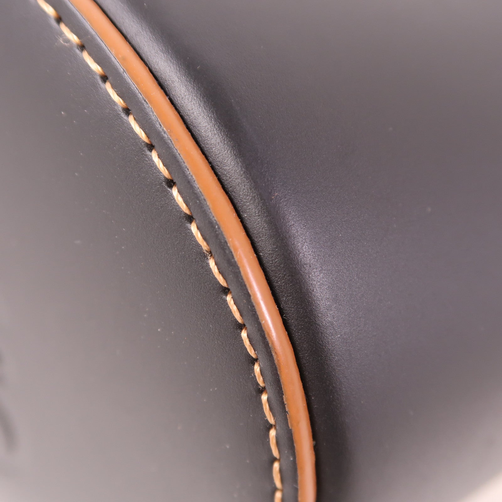 LOEWE 帆布/牛皮皮革Balloon Anagram銀扣手挽肩背兩用袋