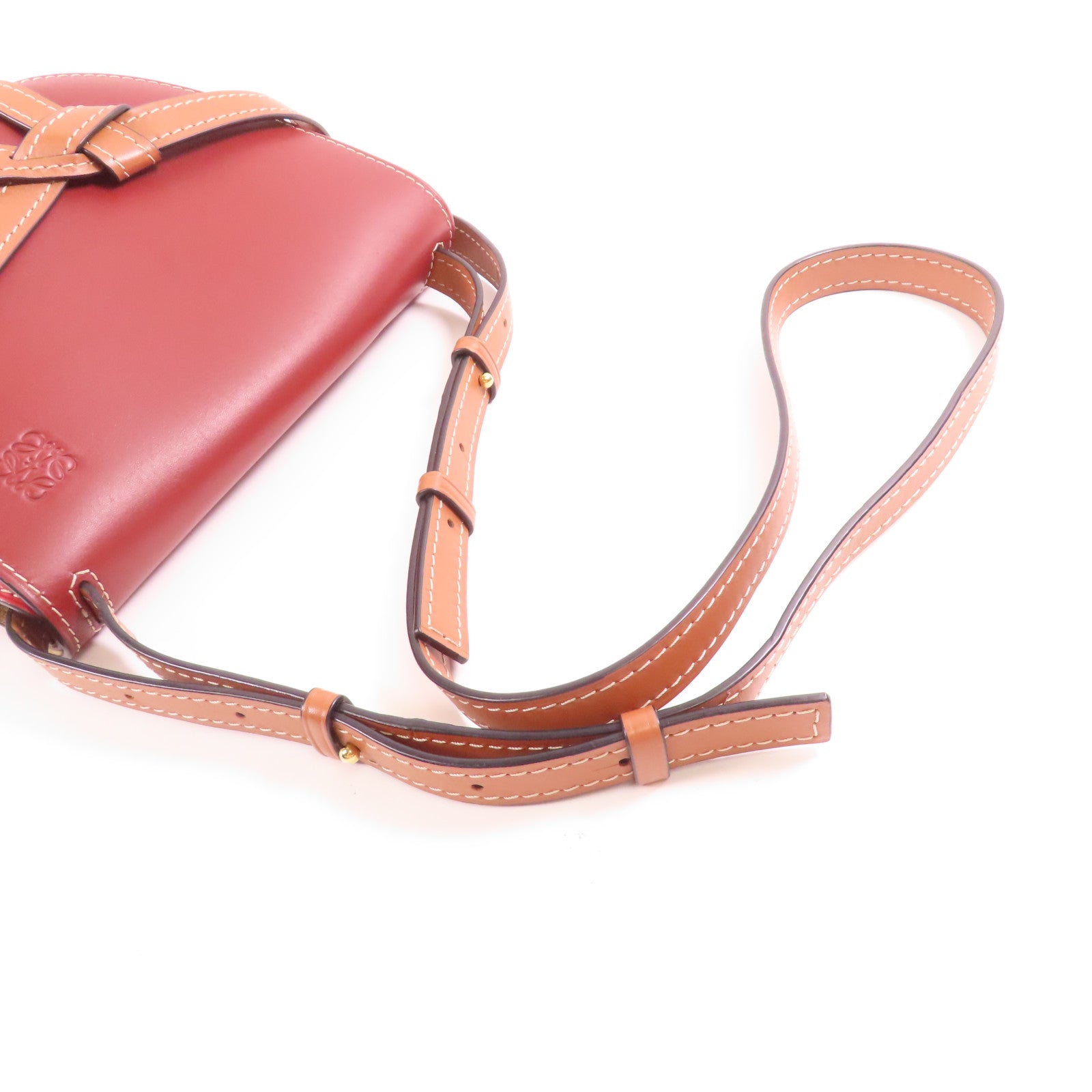 LOEWE 牛皮皮革Gate Bag金扣肩背袋