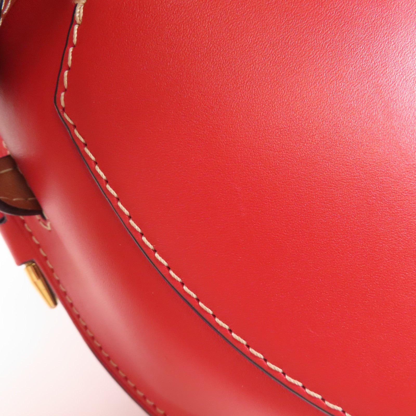 LOEWE 牛皮皮革Gate Bag金扣肩背袋