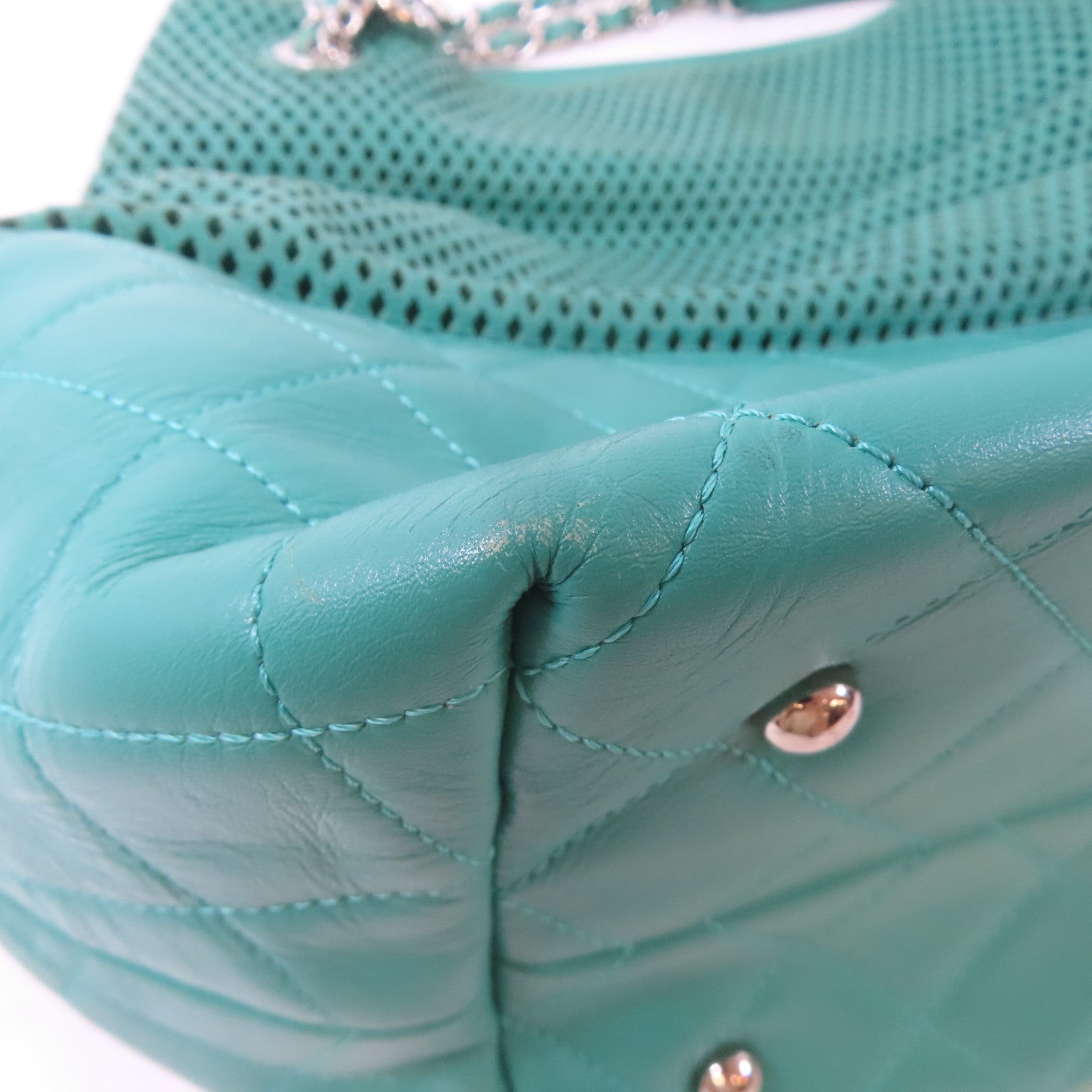 CHANEL (PRICE DOWN) Quilted CC SHW Chain Shoulder Handbag Lambskin Leather Green