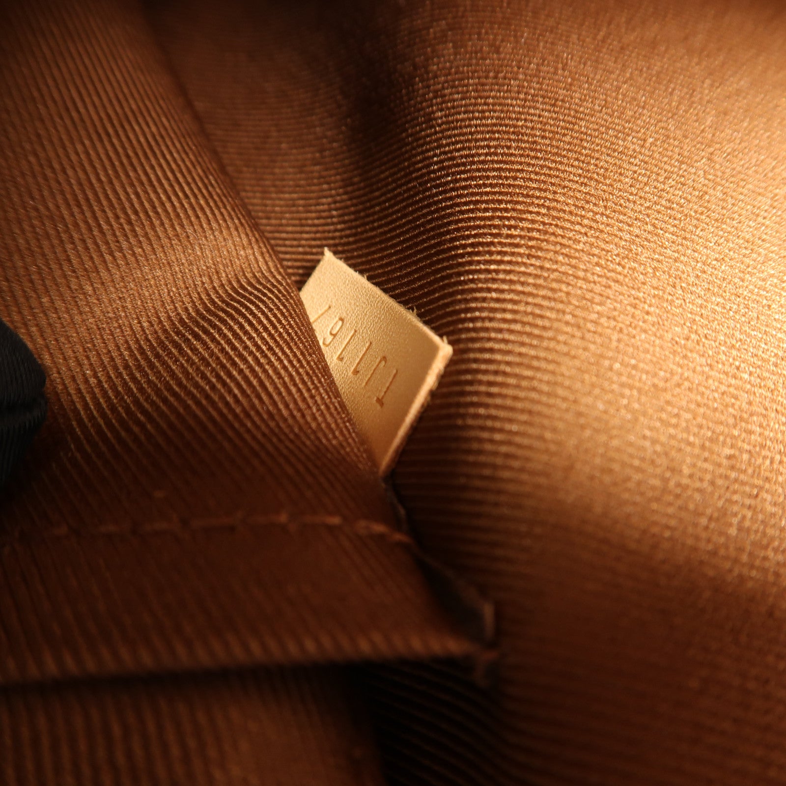 LOUIS VUITTON Monogram Etui Voyage手拿包