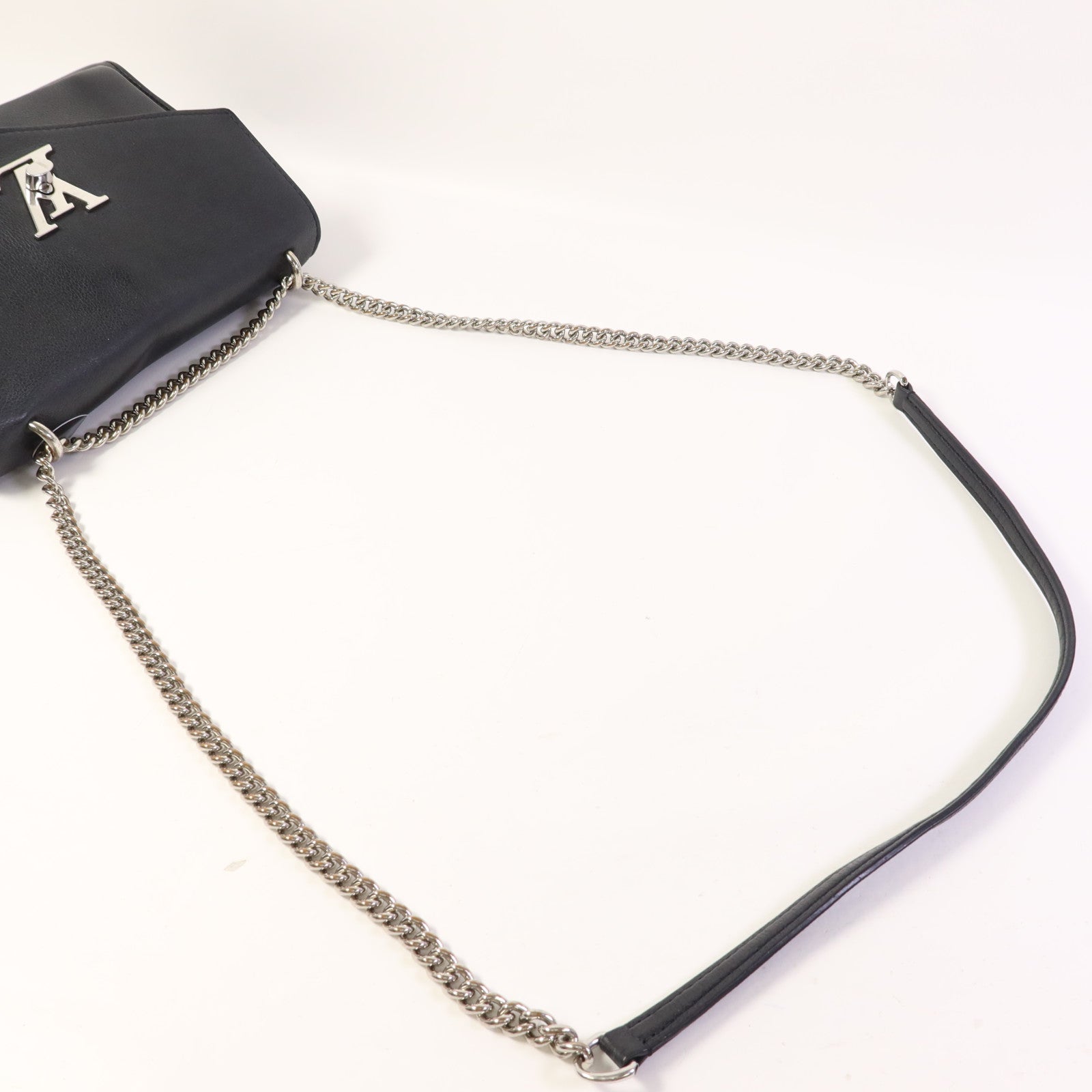 LOUIS VUITTON 牛皮皮革Mylockme銀扣鏈帶肩背袋