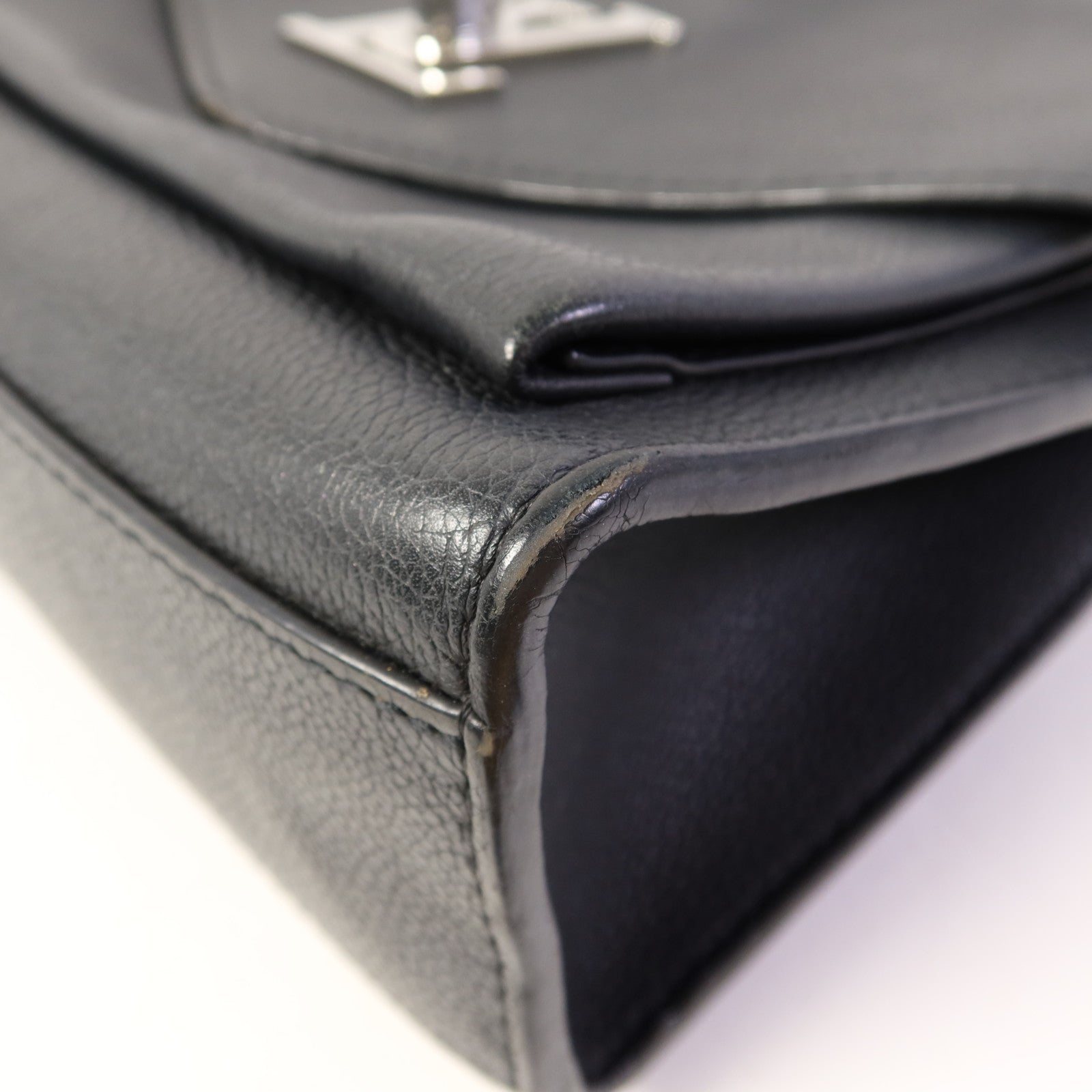 LOUIS VUITTON 牛皮皮革Mylockme銀扣鏈帶肩背袋