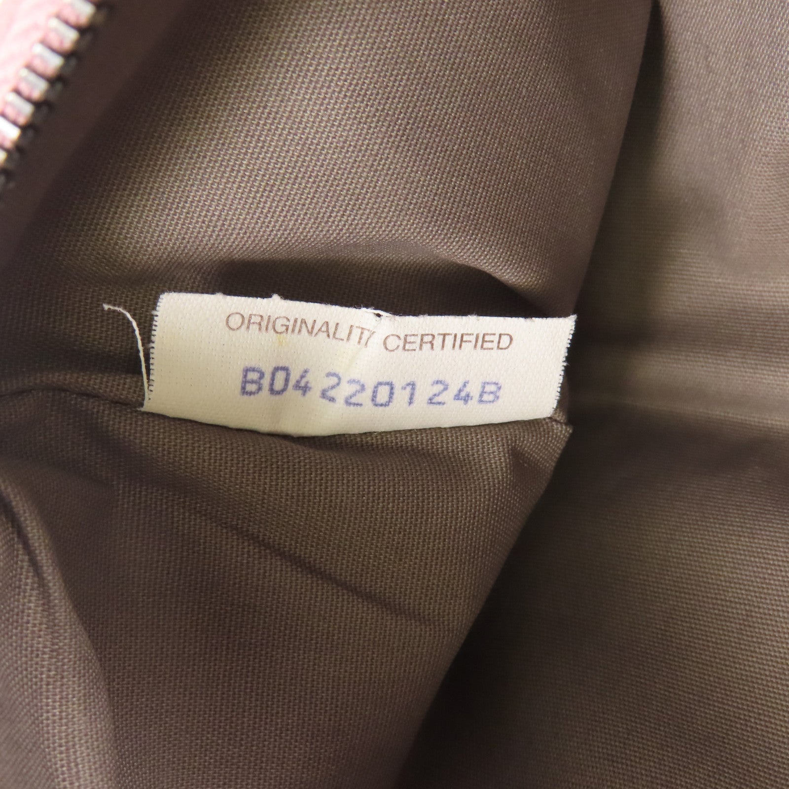 BOTTEGA VENETA 皮革Pouch手拿包粉紅色