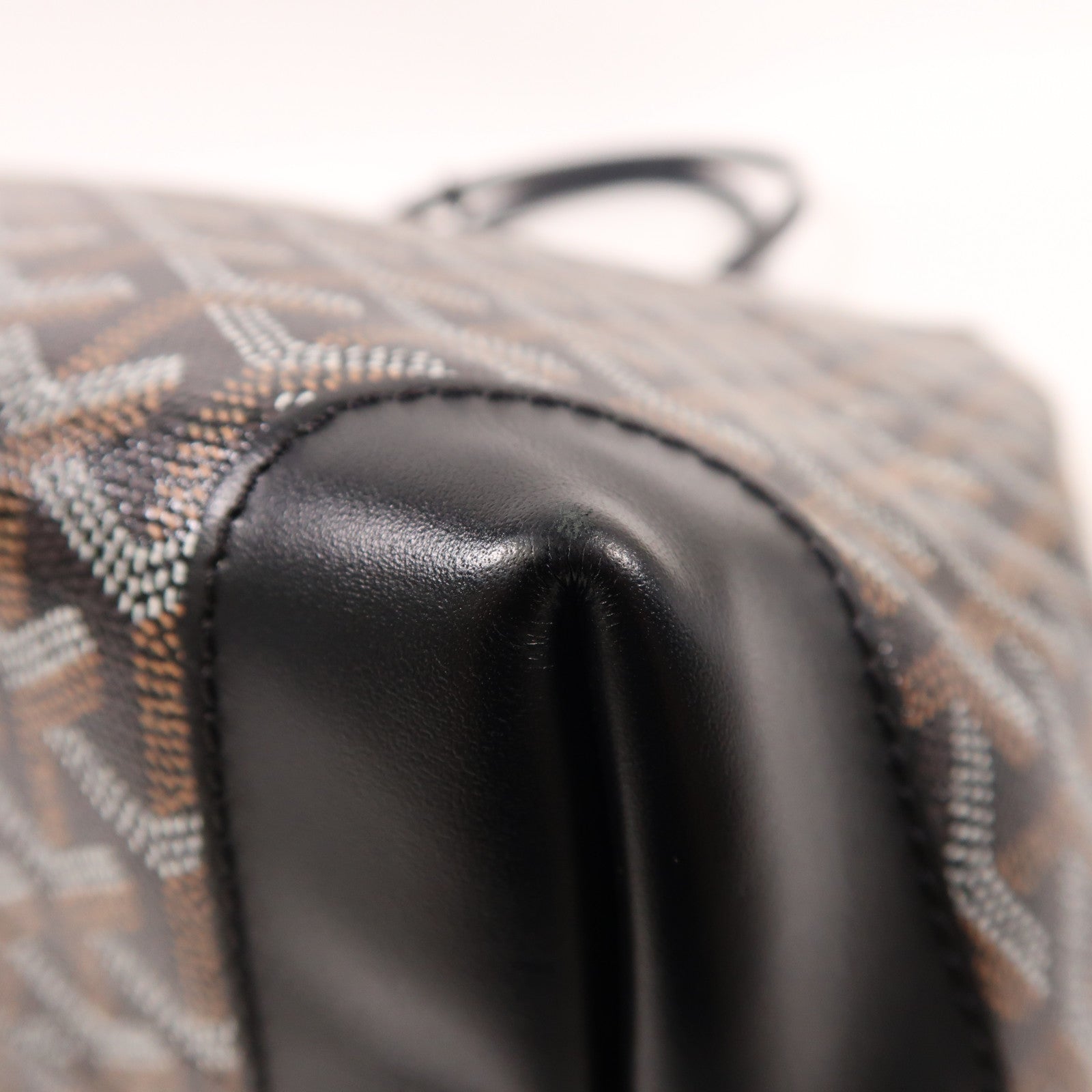 GOYARD 塗層帆布Bellechasse Biaude PM肩背袋