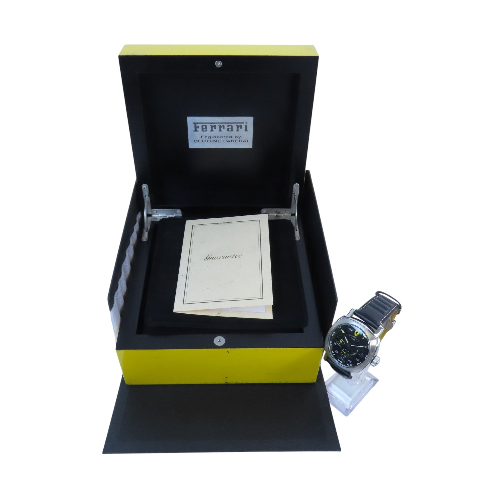 PANERAI Ferrai GMT FER00022