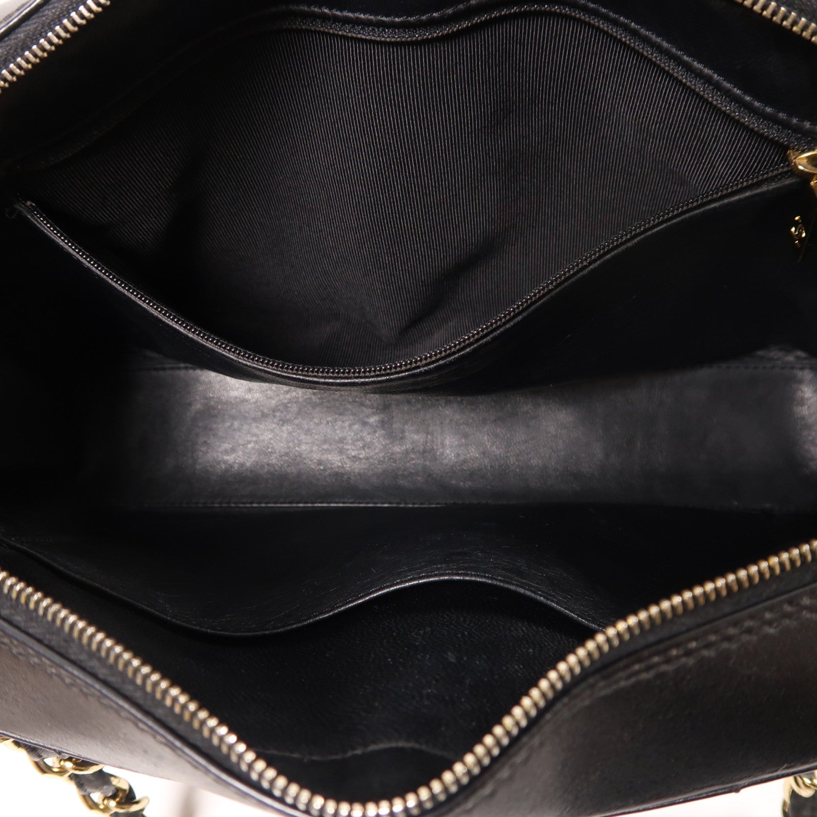 CHANEL 牛皮皮革Chain Shoulder金扣鏈帶肩背袋