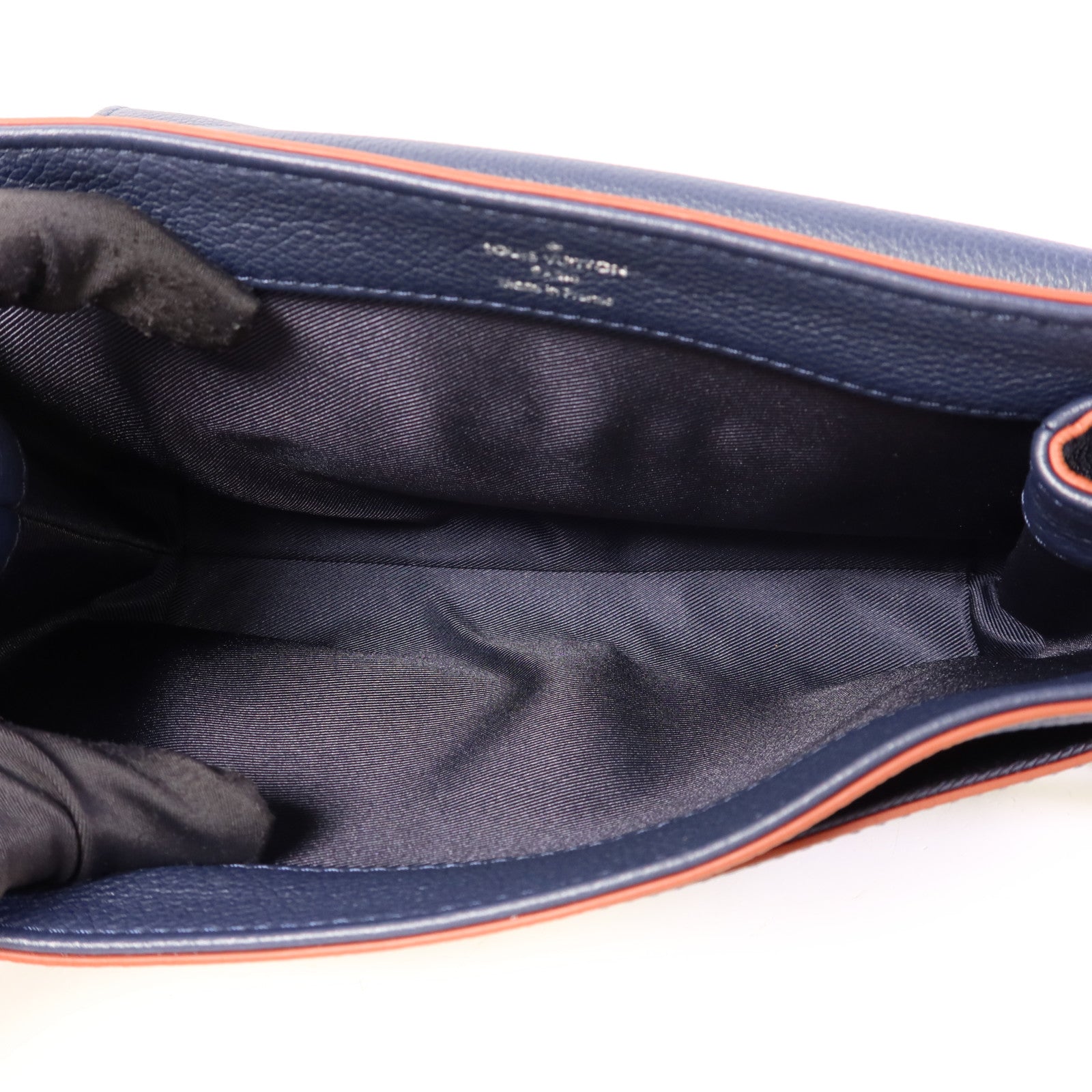 LOUIS VUITTON 牛皮皮革Lockme II BB銀扣手挽肩背兩用袋藍色