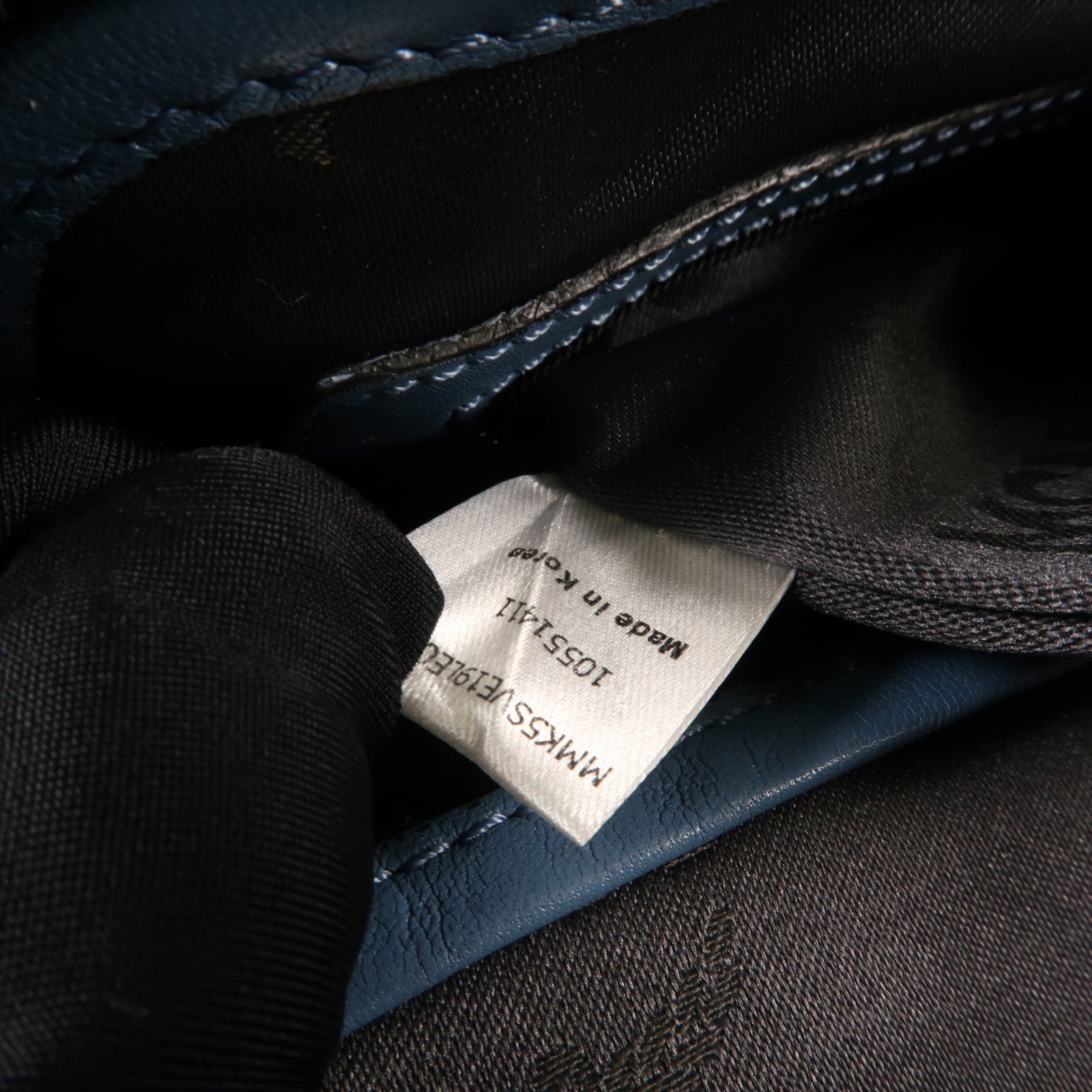 MCM 塗層帆布Backpack銀扣背包