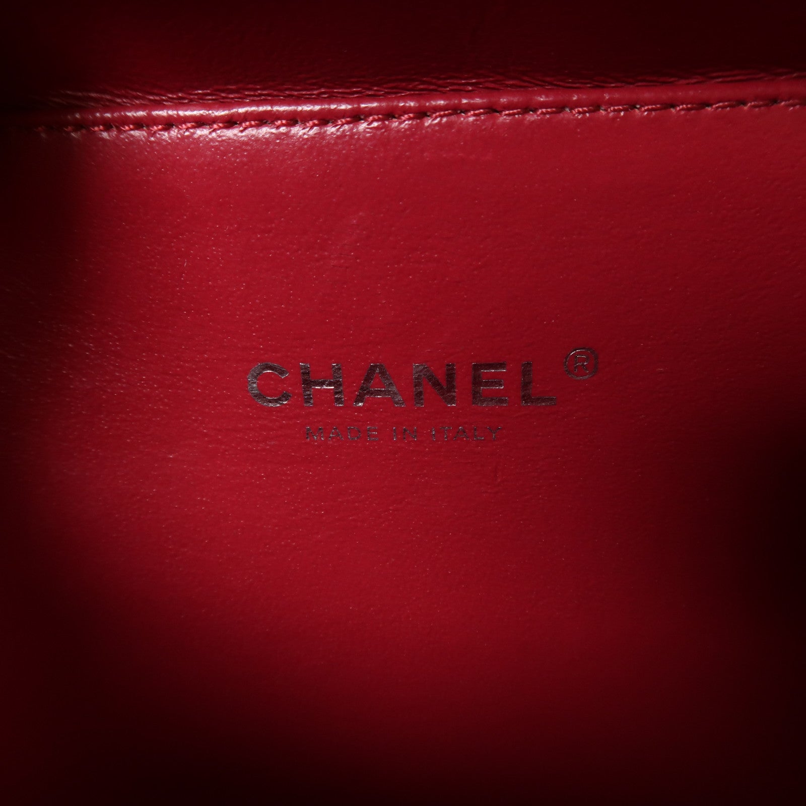 CHANEL 牛皮皮革Filigree Vanity Case銀扣手挽肩背兩用袋