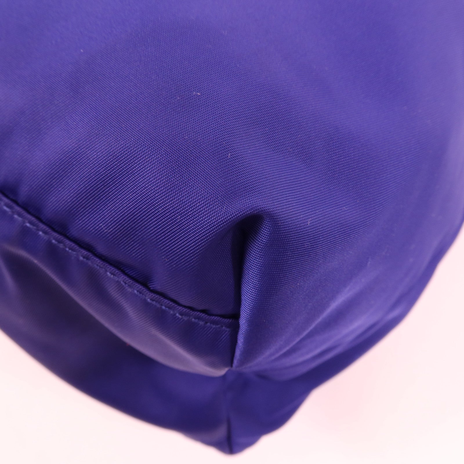 PRADA 尼龍Shoulder Bag銀扣肩背袋