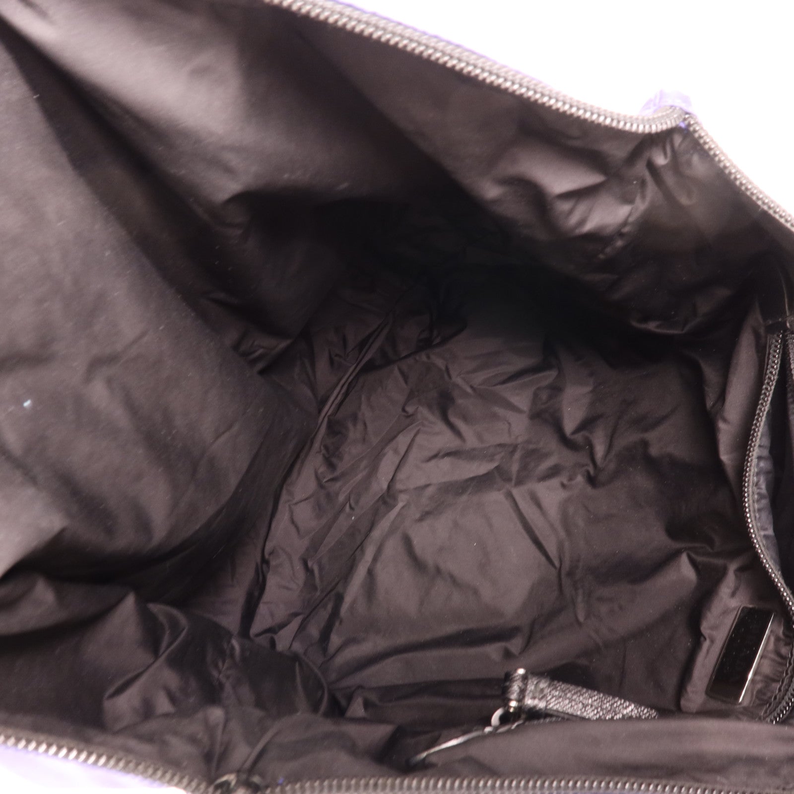 PRADA 尼龍Shoulder Bag銀扣肩背袋