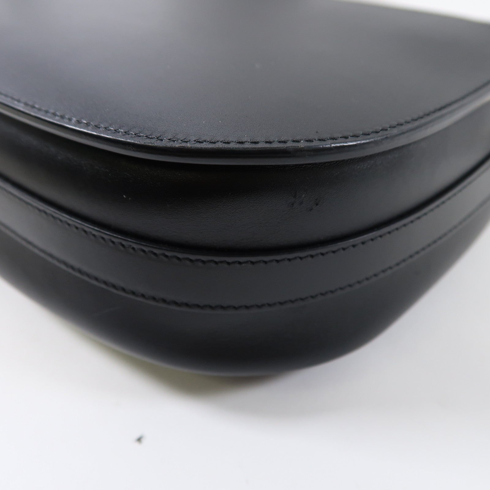 Dior 牛皮皮革Bobby Large金扣肩背袋