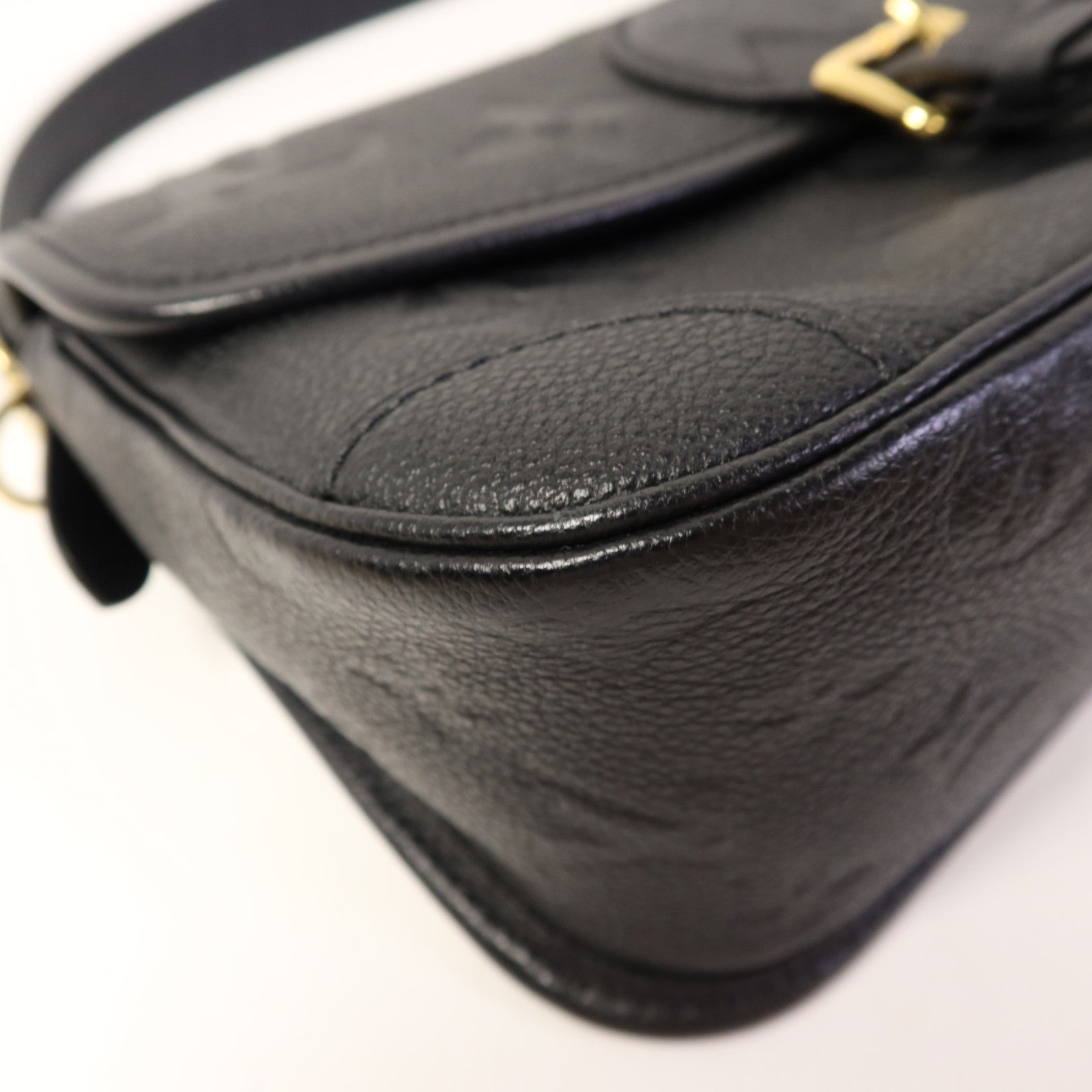 LOUIS VUITTON Monogram Empreinte Diane金扣肩背袋