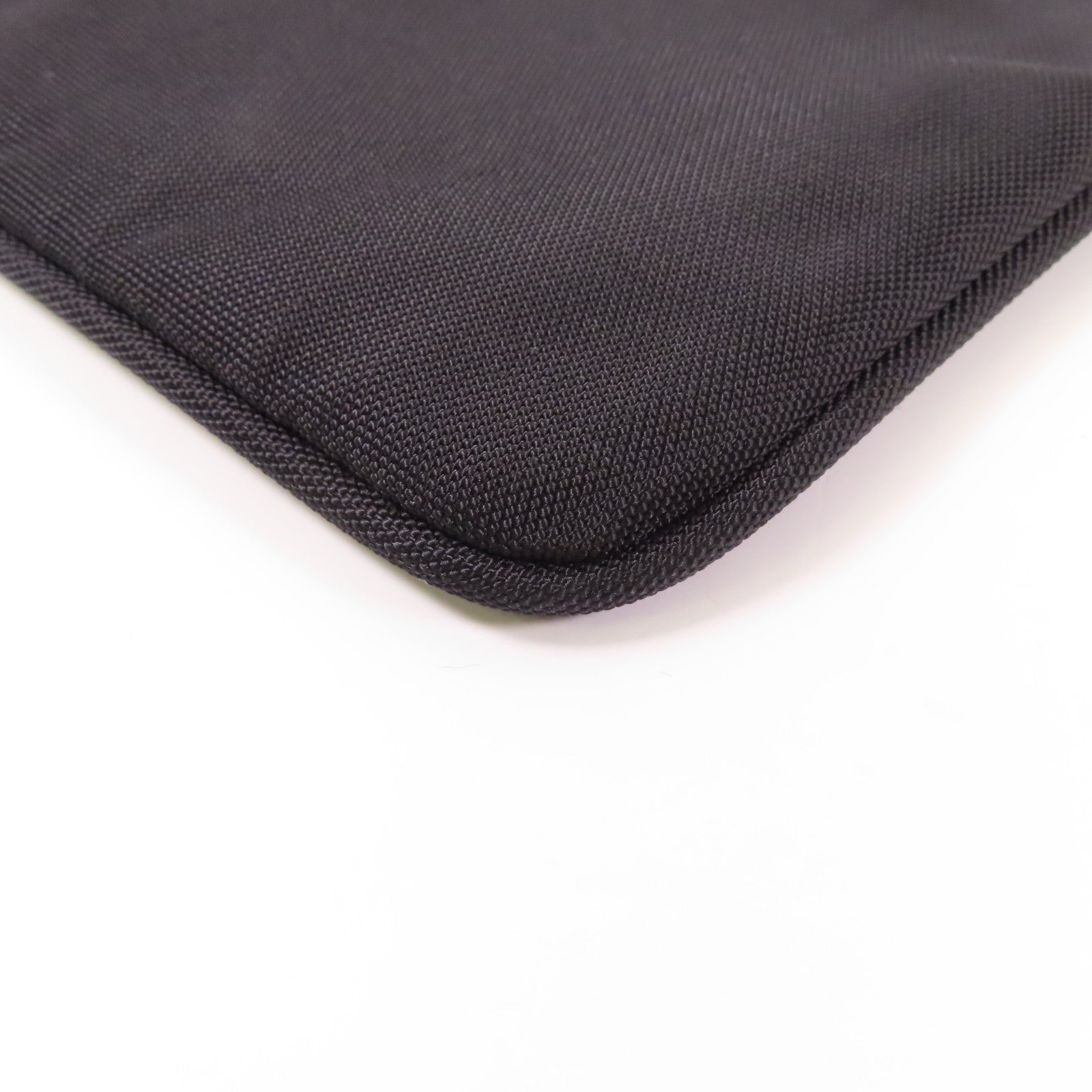 BALENCIAGA 尼龍Pouch手拿包