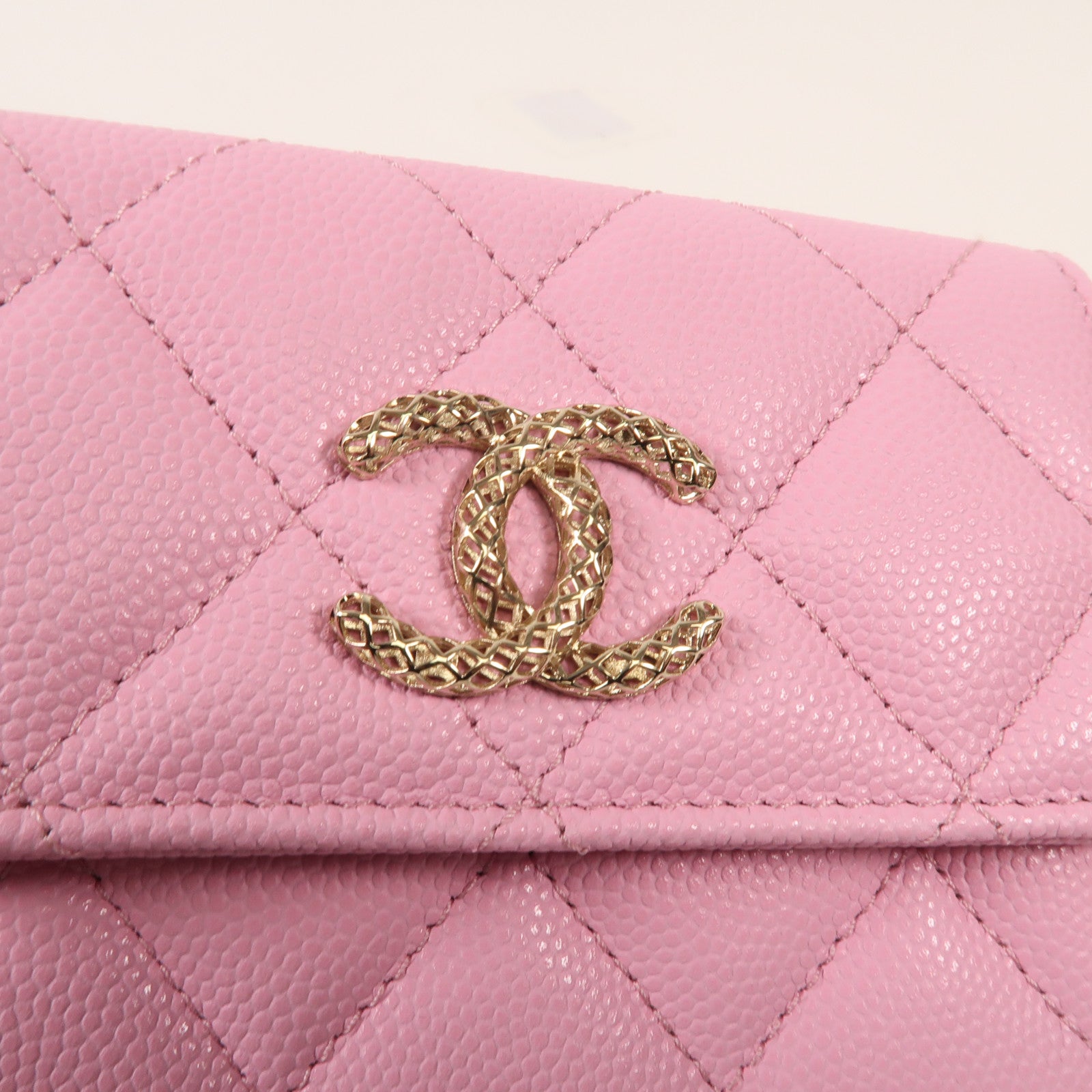 CHANEL 牛皮皮革Wallet金扣錢包