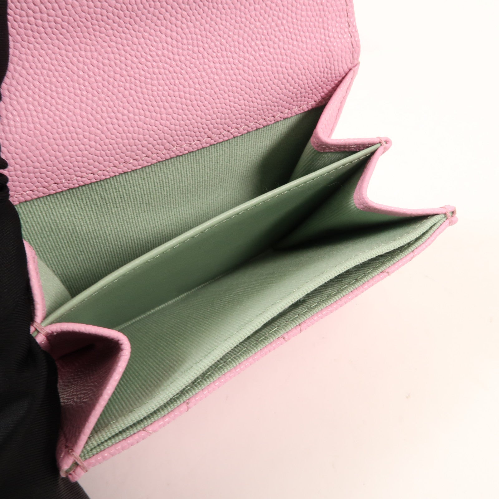 CHANEL 牛皮皮革Wallet金扣錢包