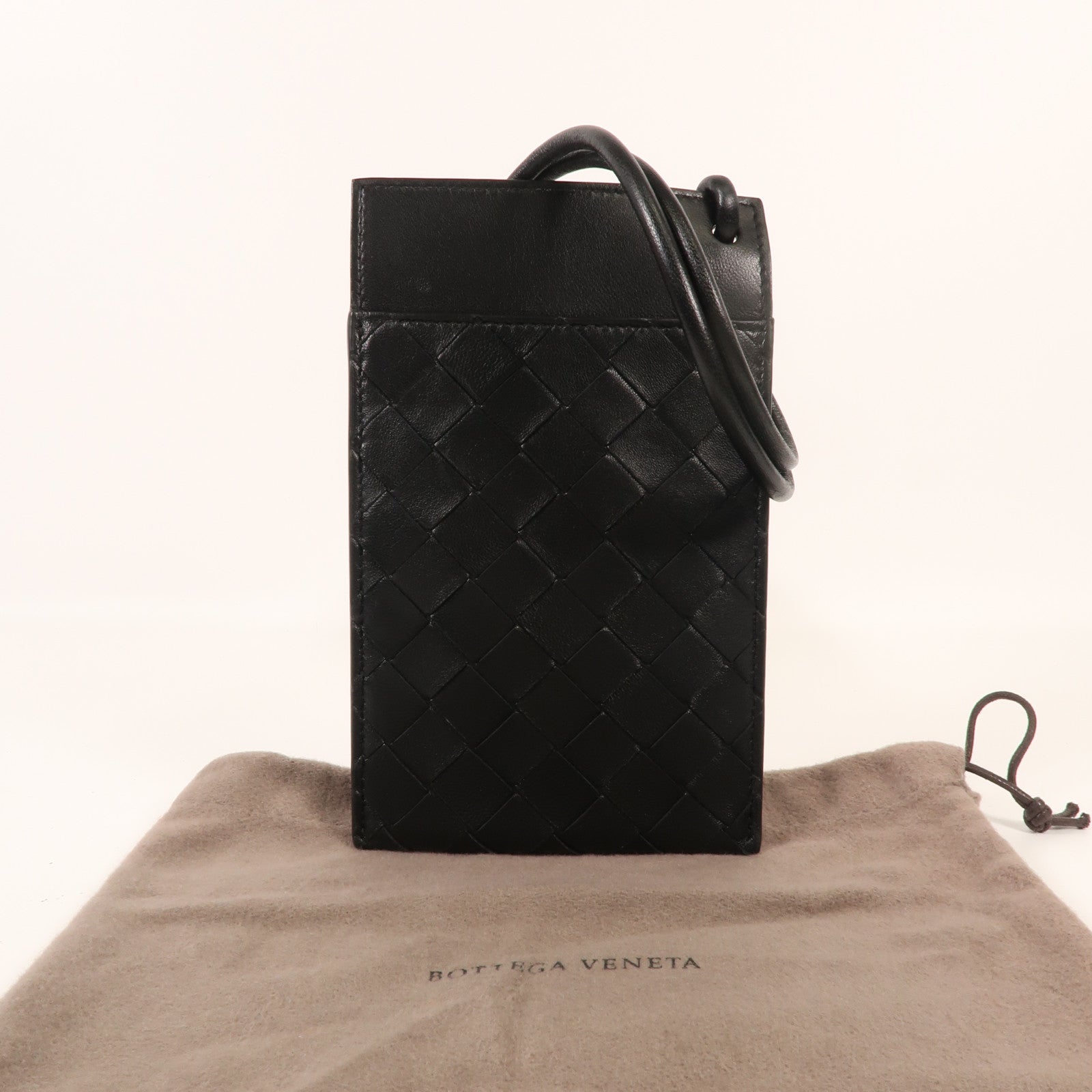 BOTTEGA VENETA 牛皮皮革Phone Pouch銀扣肩背袋