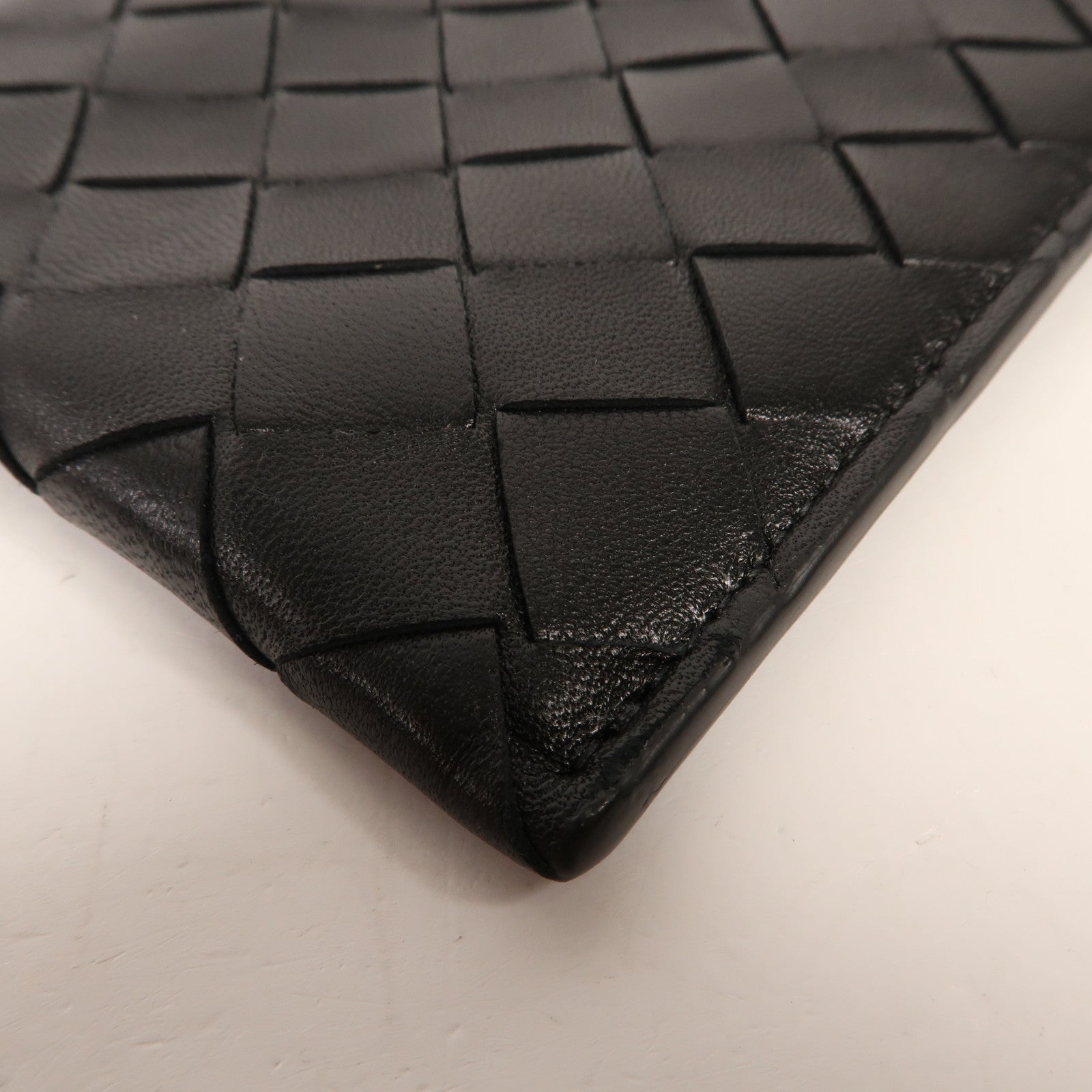 BOTTEGA VENETA 牛皮皮革Phone Pouch銀扣肩背袋