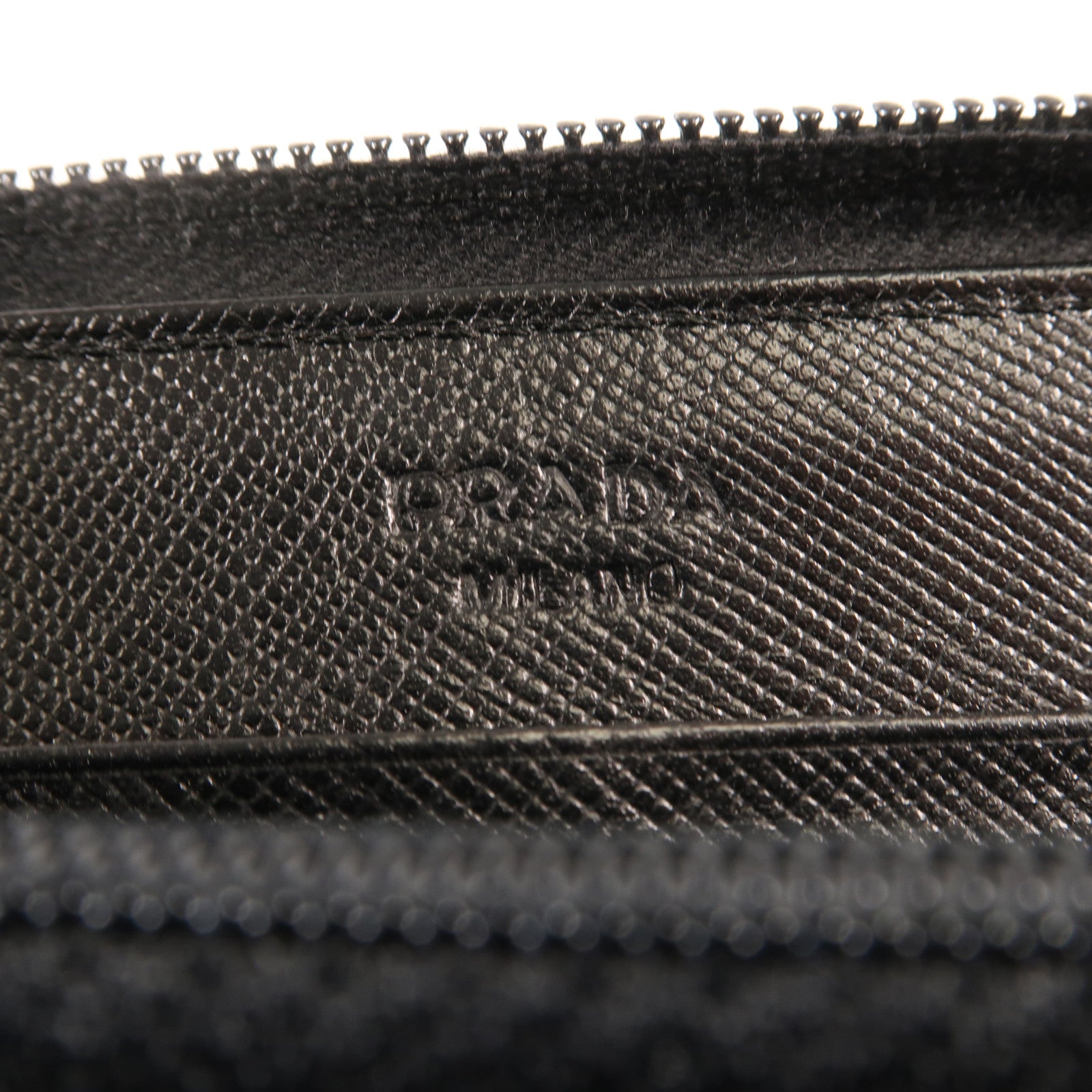 PRADA 牛皮皮革Long Wallet銀扣長錢包