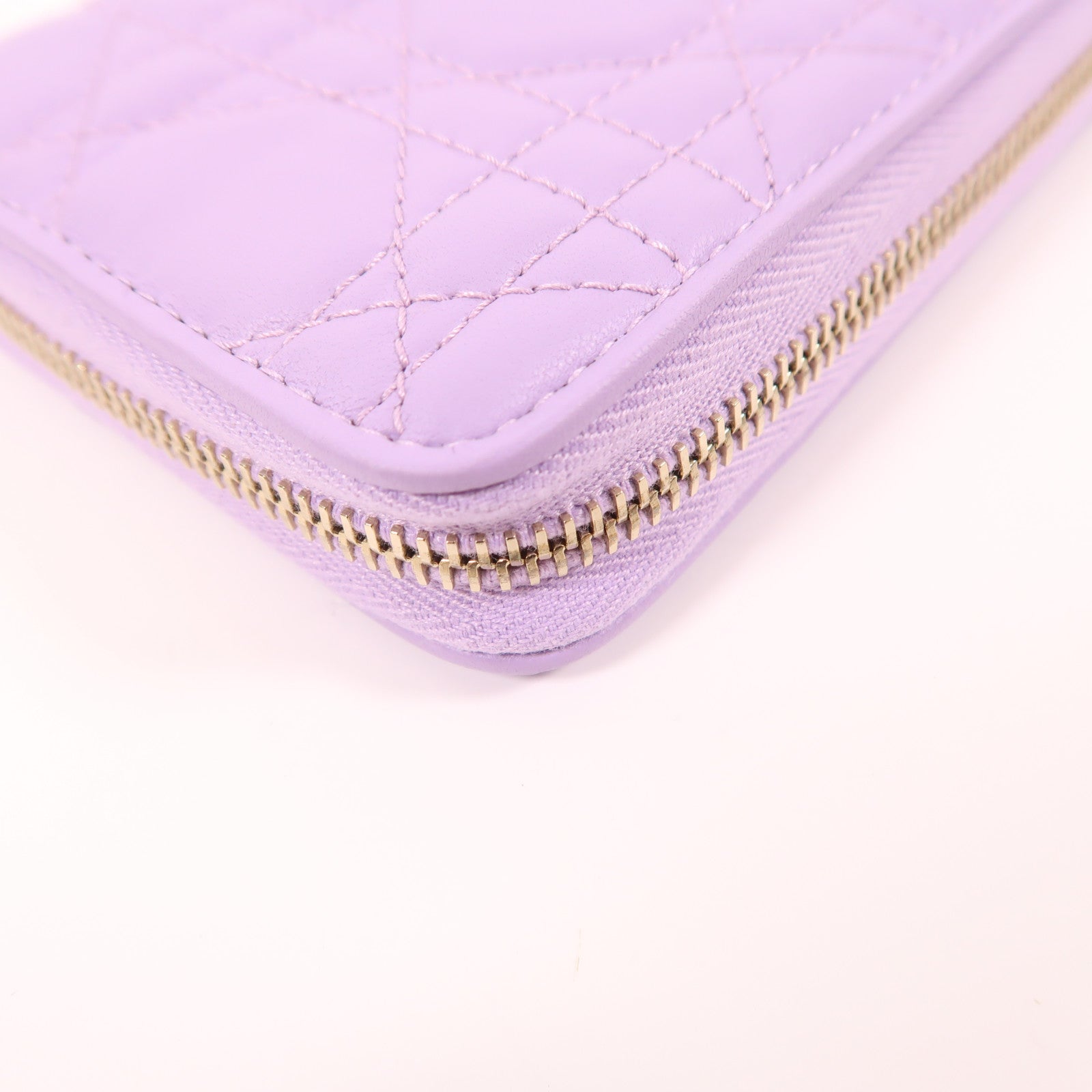 Dior 羊皮皮革Lady Dior Voyageur金扣長錢包