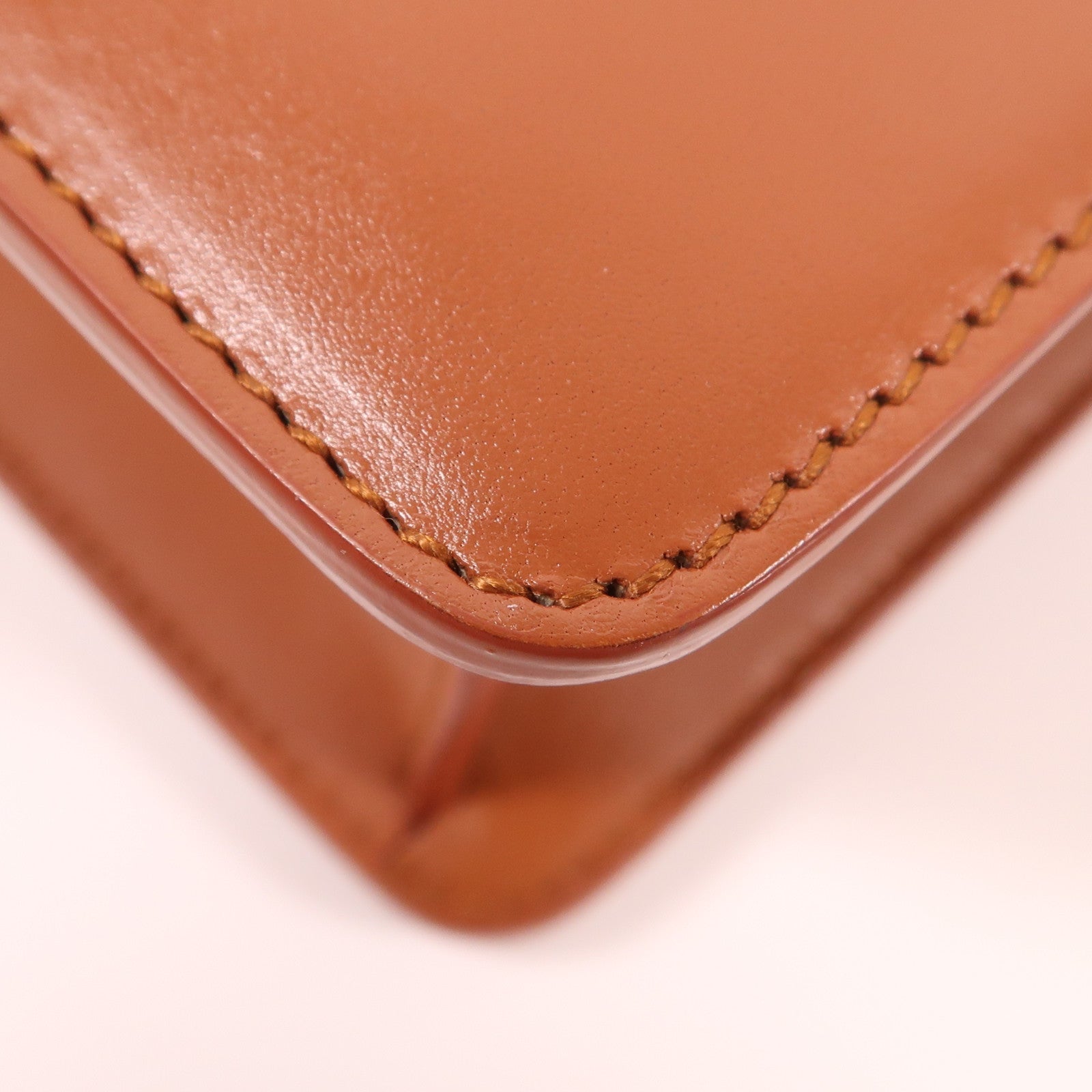 Dior 牛皮皮革30 Montaigne金扣肩背袋