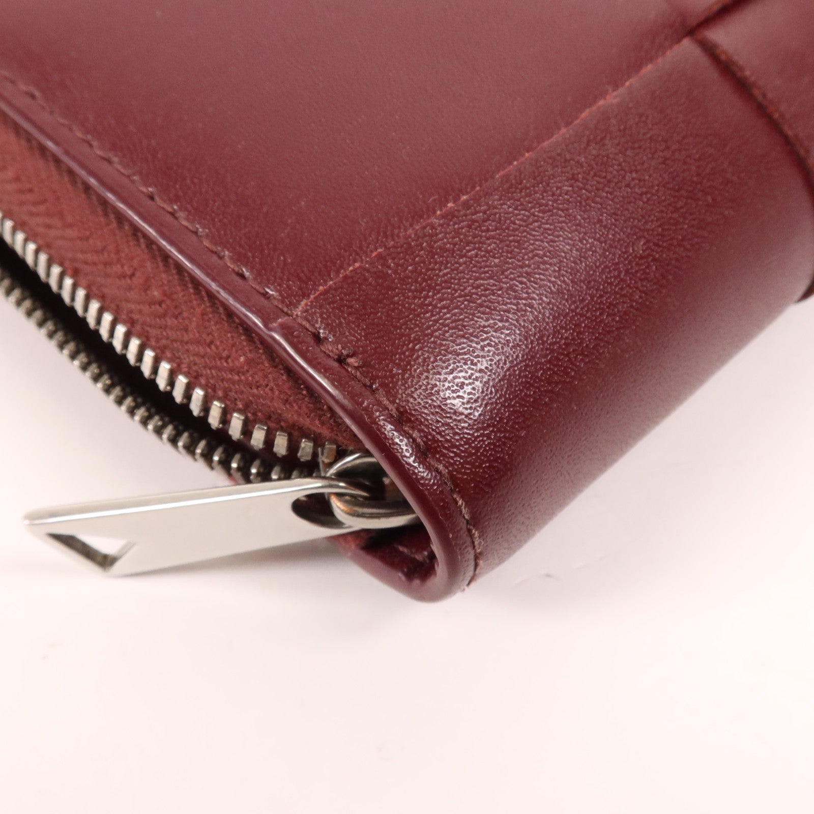 BOTTEGA VENETA 牛皮皮革Cassette Zip Around Wallet銀扣長錢包