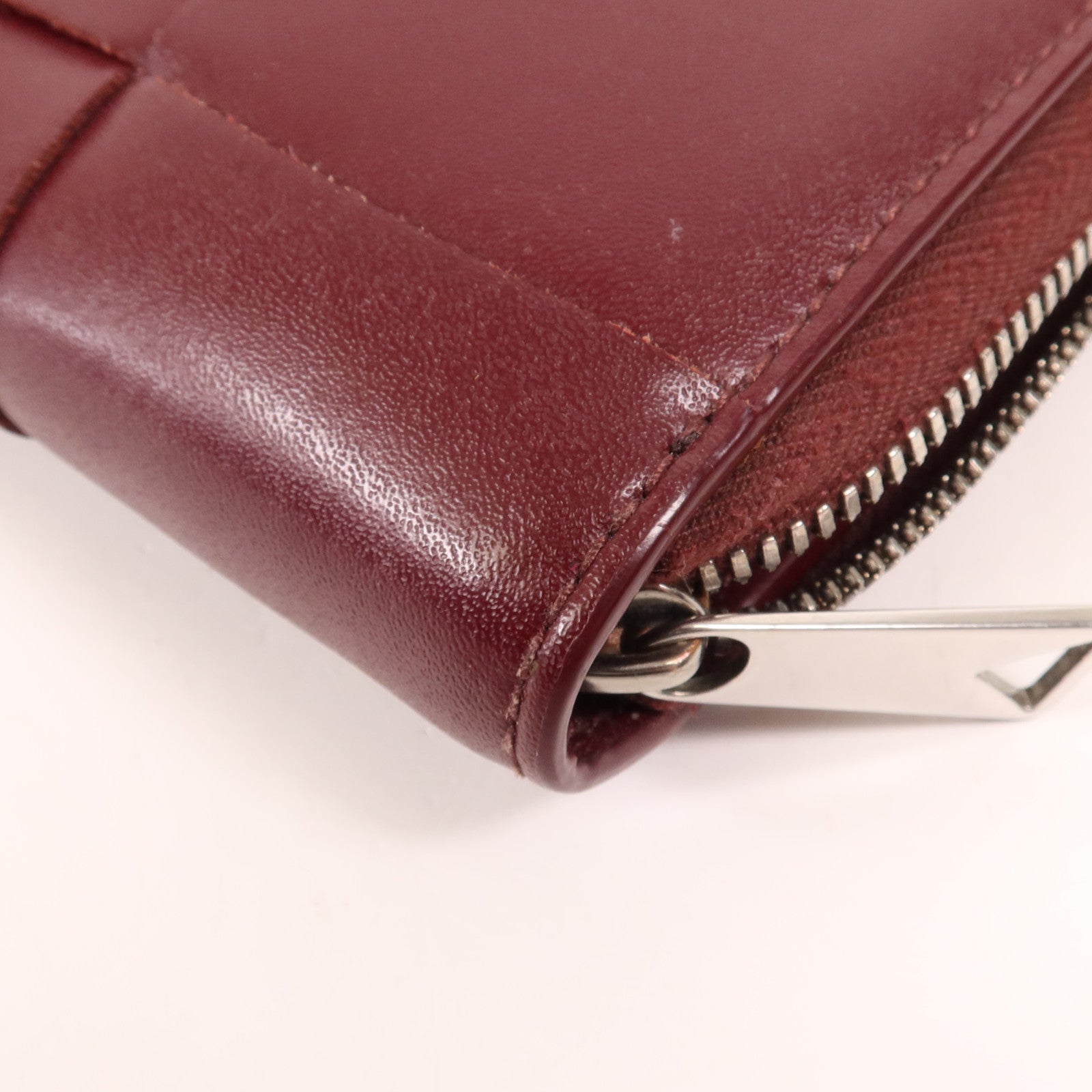 BOTTEGA VENETA 牛皮皮革Cassette Zip Around Wallet銀扣長錢包
