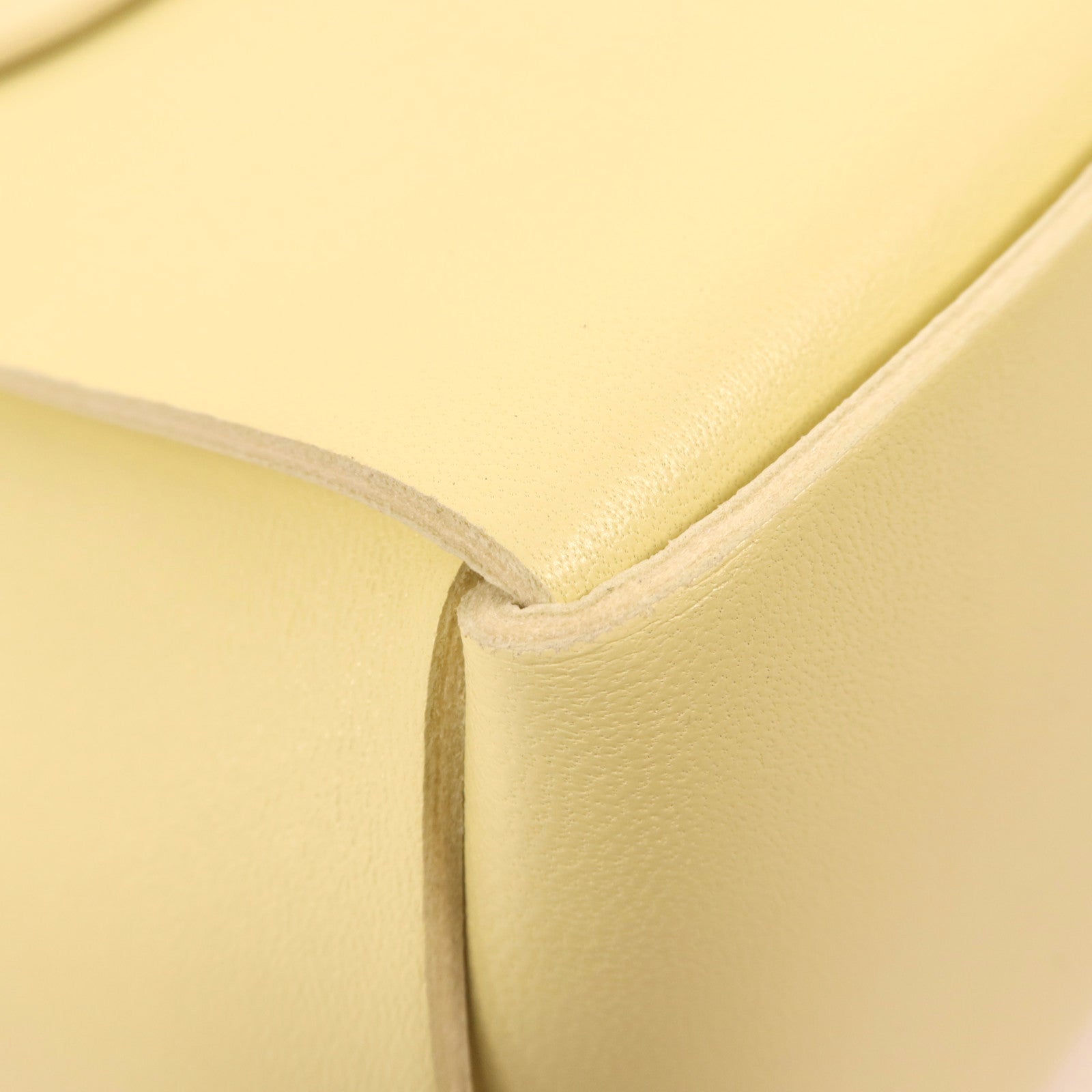 BOTTEGA VENETA 牛皮皮革Arco Tote銀扣手挽袋