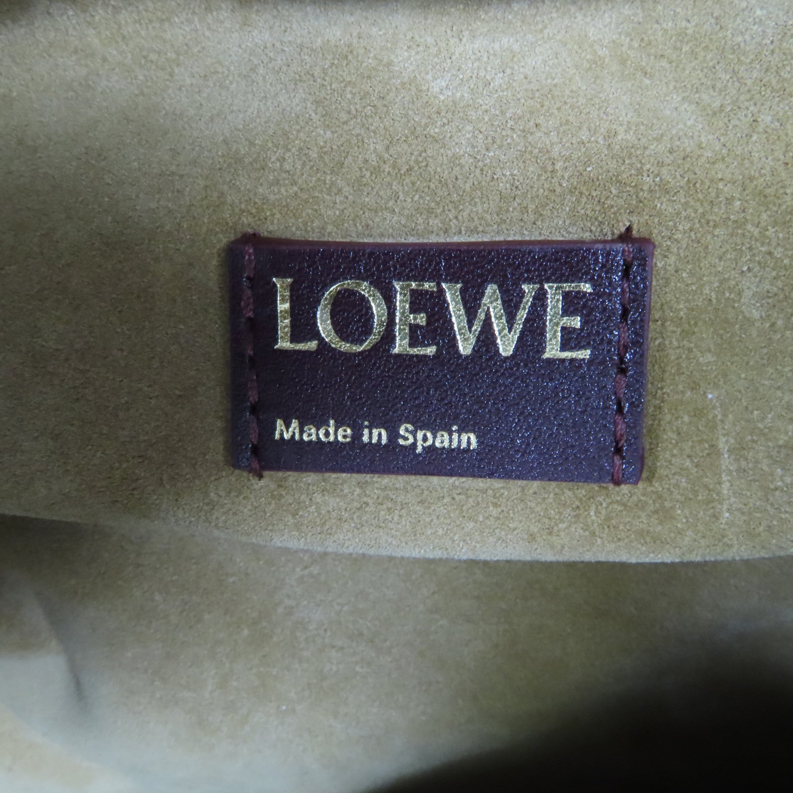 LOEWE 羊皮皮革Medium Flamenco Purse金扣肩背袋