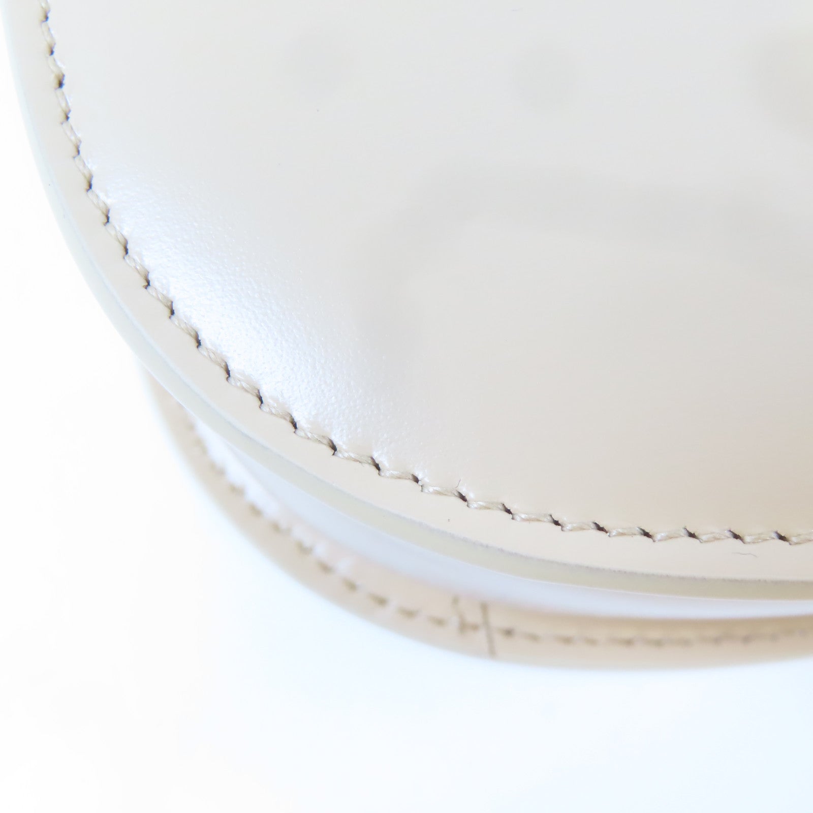 CELINE 【激減優惠】牛皮皮革Besace Clea金扣手挽肩背兩用袋米色