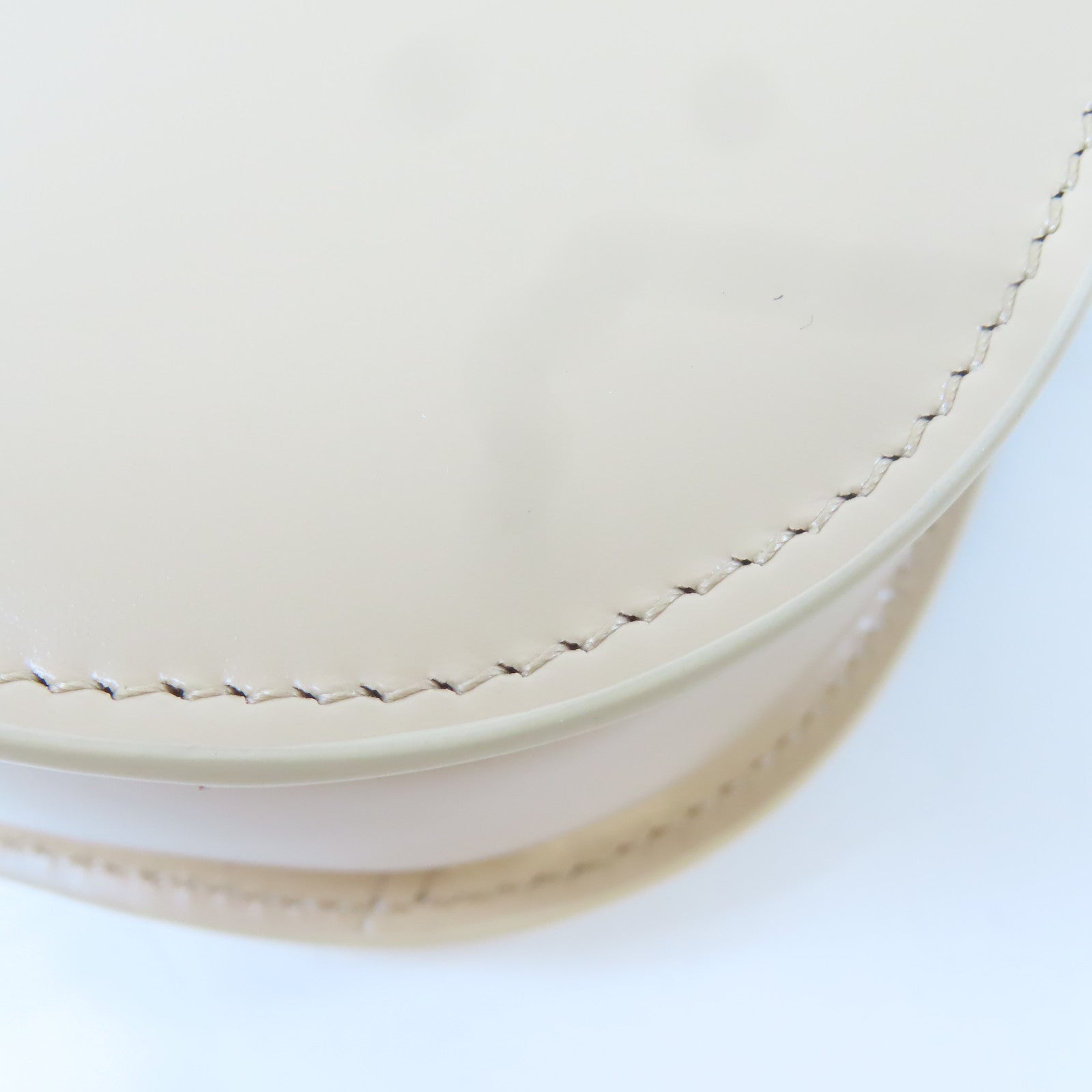 CELINE 【激減優惠】牛皮皮革Besace Clea金扣手挽肩背兩用袋米色