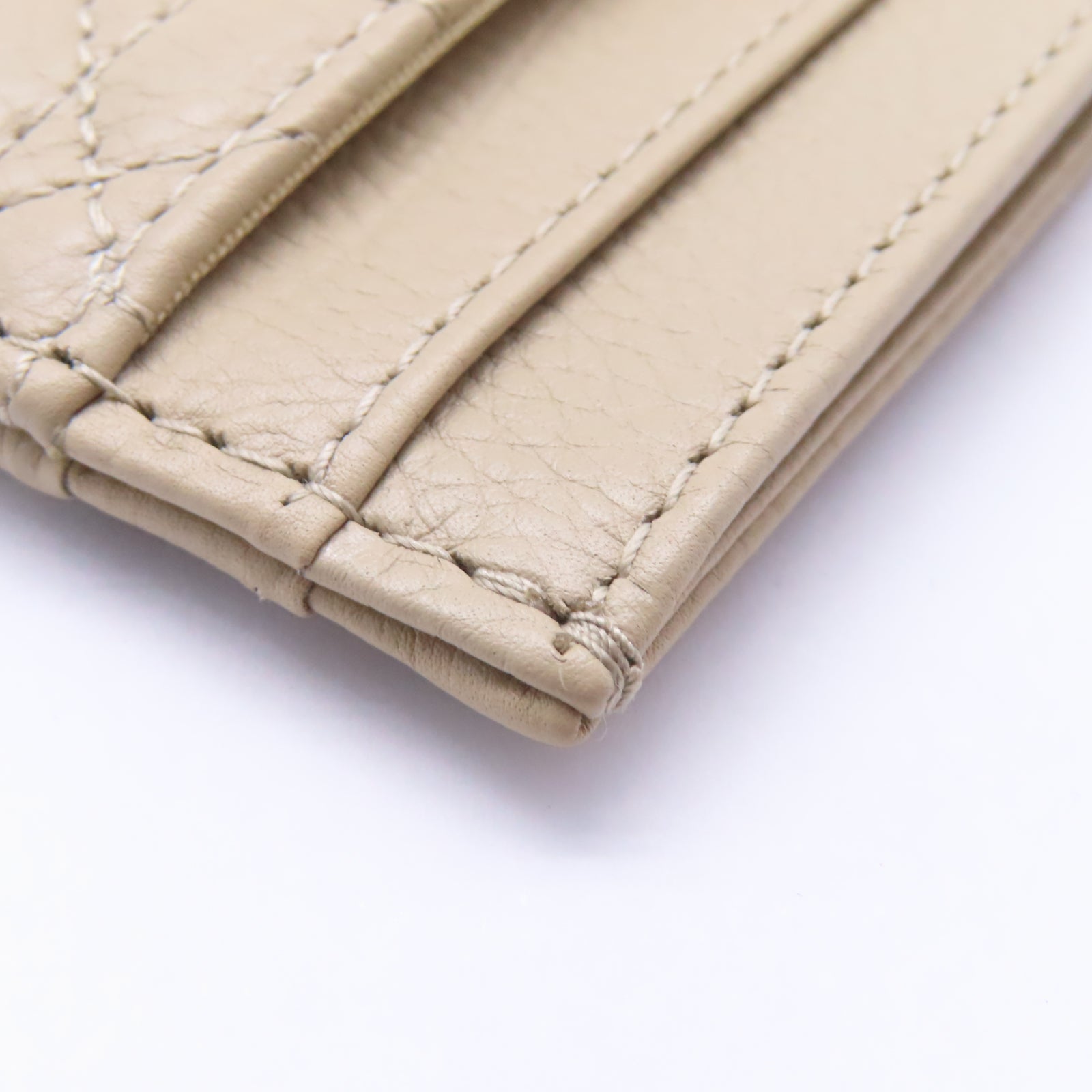 Dior 牛皮皮革Caro Freesia Card Holder金扣卡片套米色