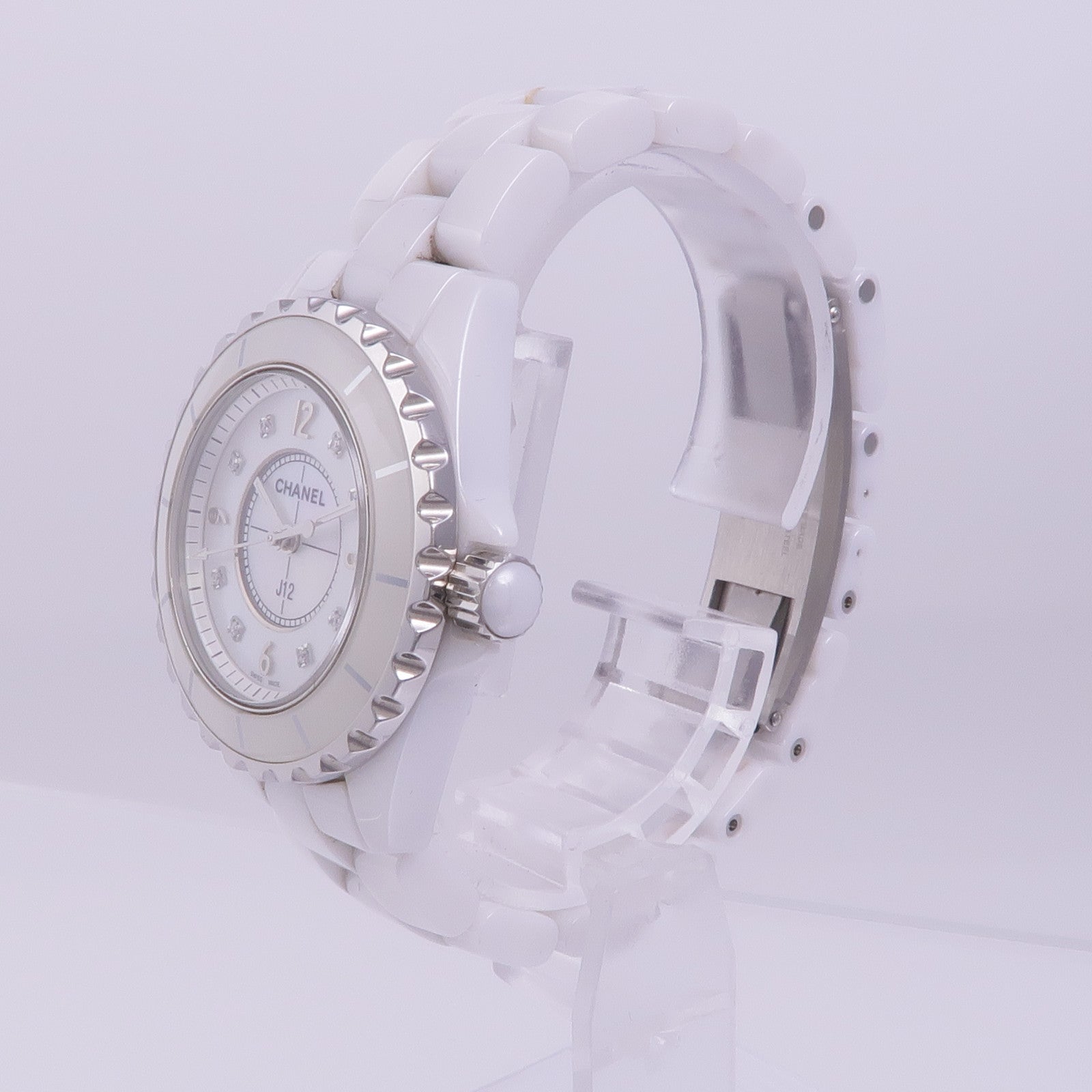 CHANEL J12 8P Diamond H2422