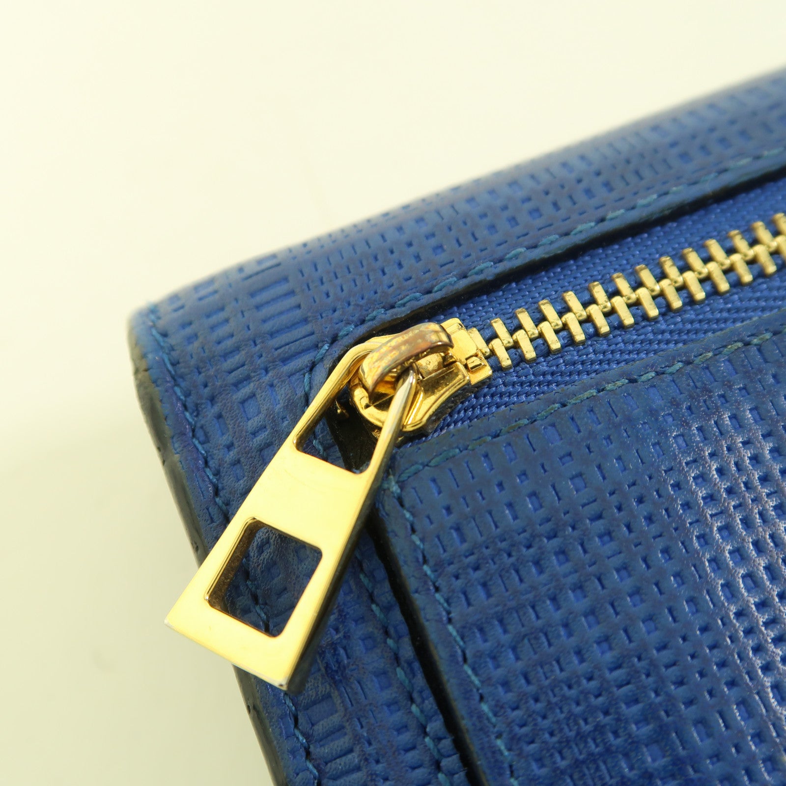 LOEWE 牛皮皮革Long Wallet金扣長錢包