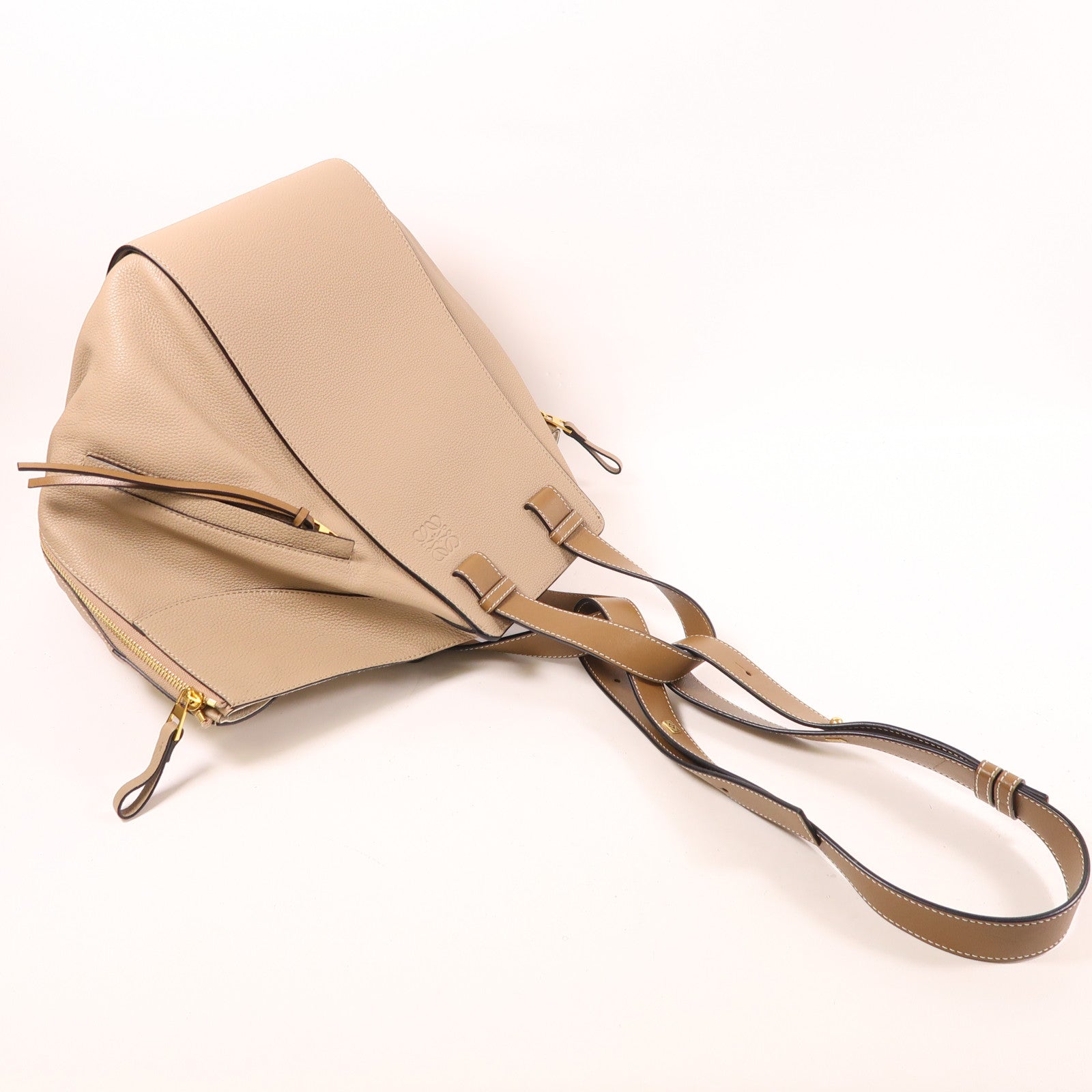 LOEWE 牛皮皮革Hammock金扣手挽肩背兩用袋