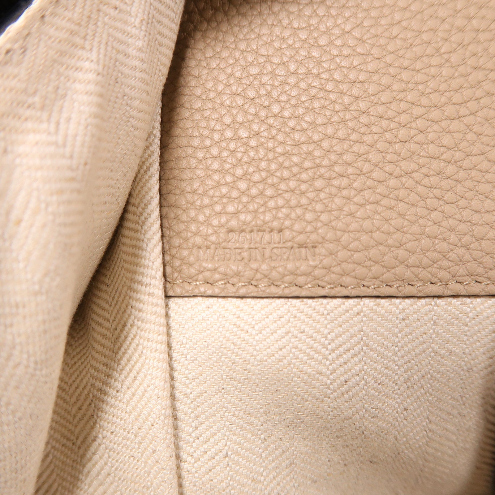 LOEWE 牛皮皮革Hammock金扣手挽肩背兩用袋