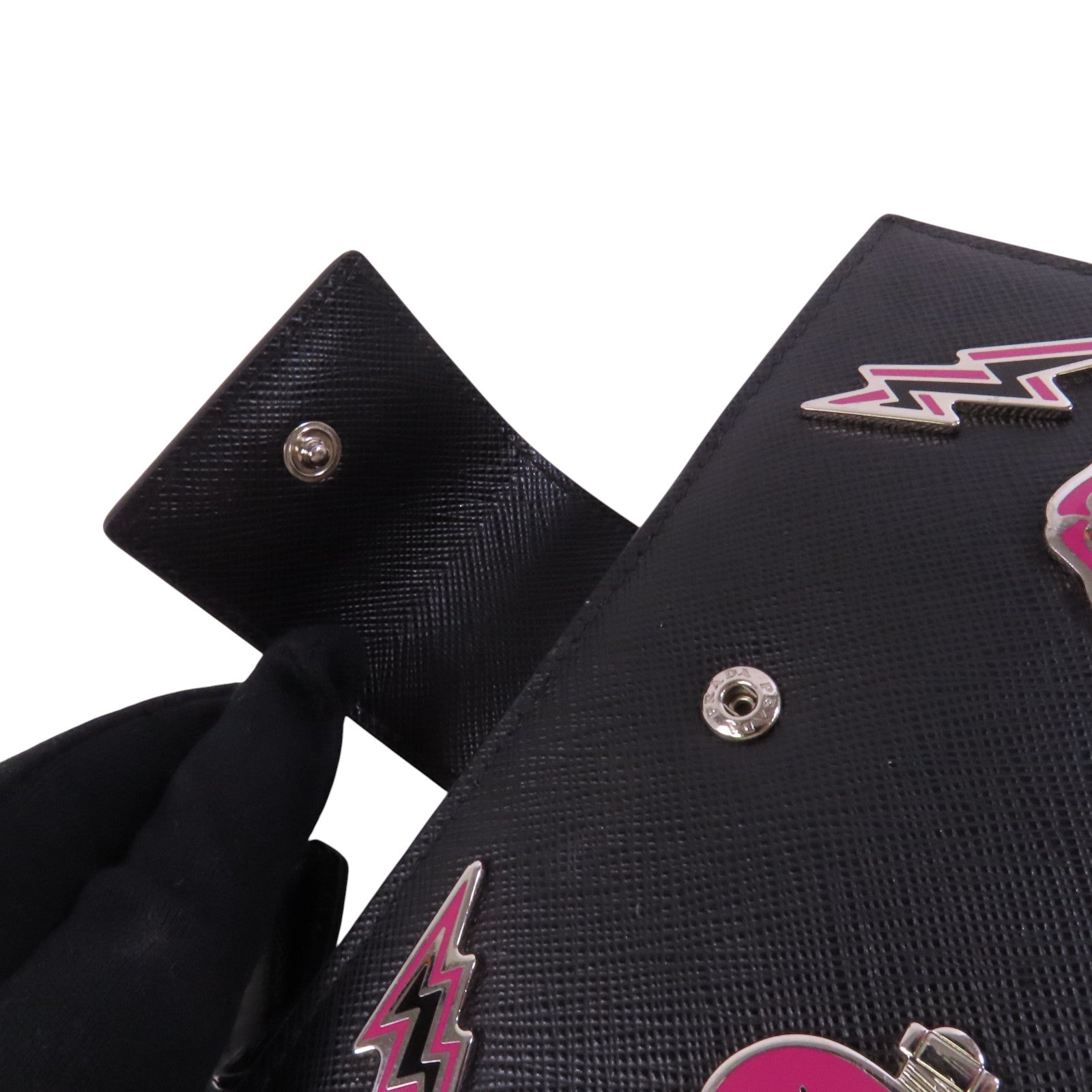 PRADA Saffiano皮革Middle Wallet銀扣錢包