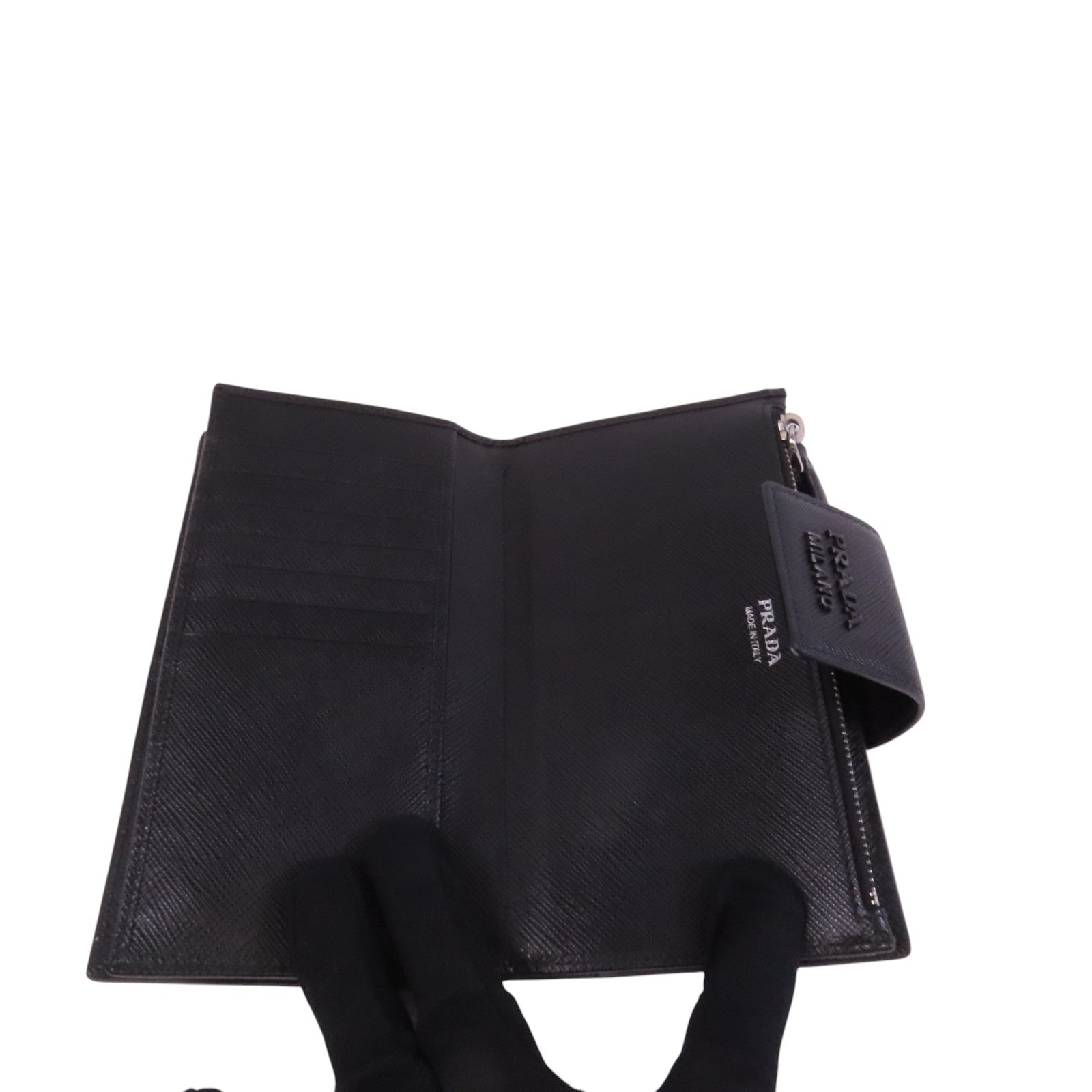 PRADA Saffiano皮革Middle Wallet銀扣錢包