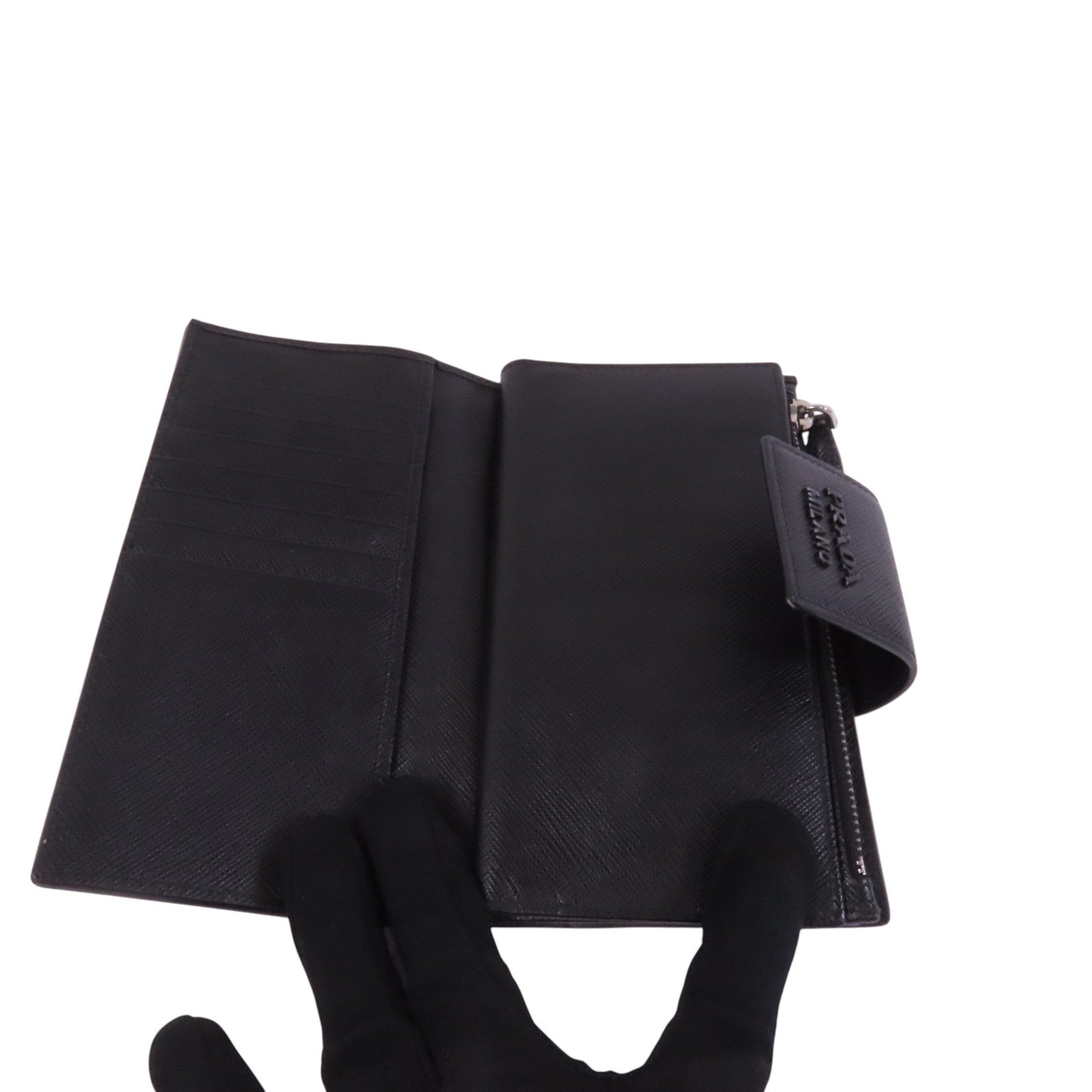 PRADA Saffiano皮革Middle Wallet銀扣錢包