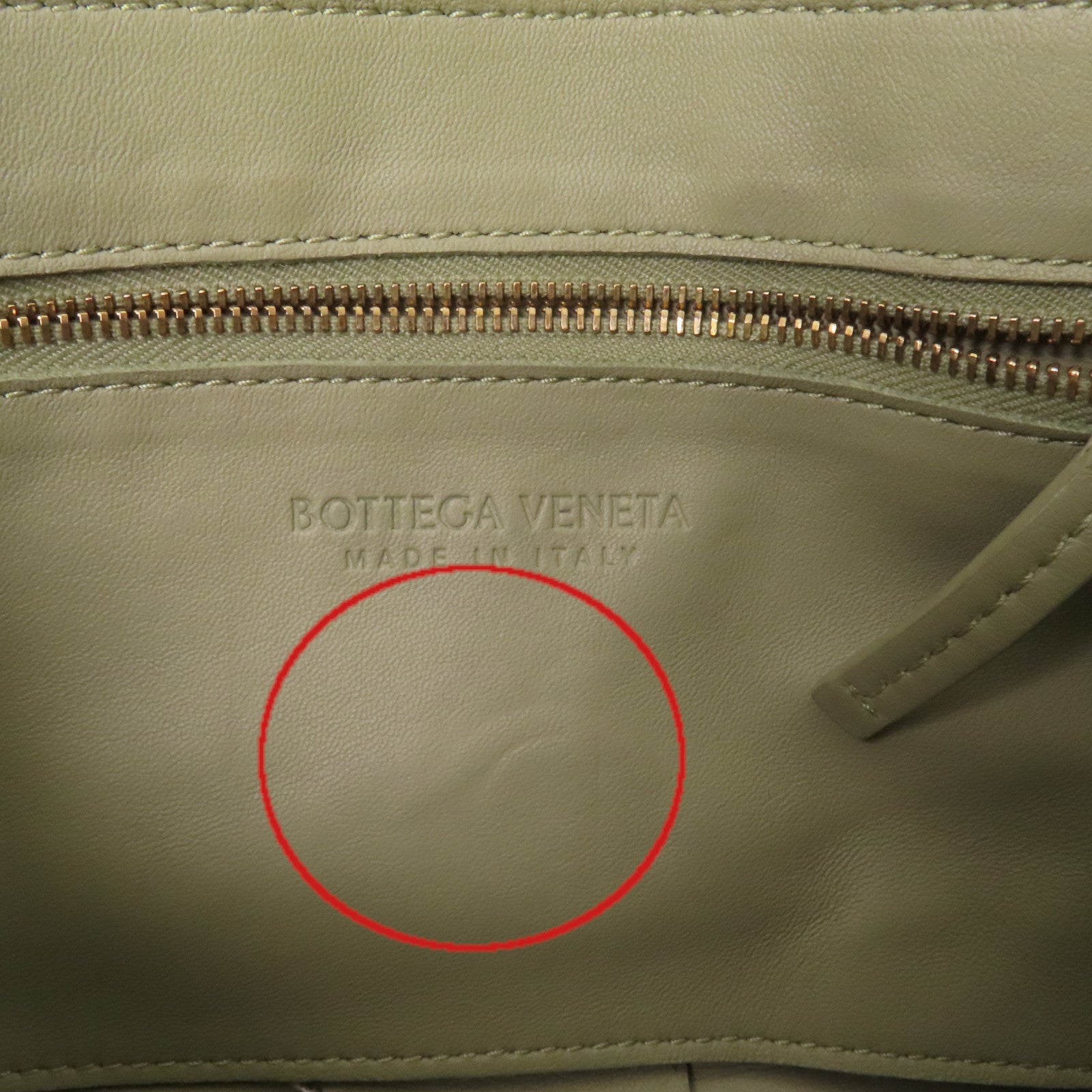 BOTTEGA VENETA 織紋皮革Cassette Bag肩背袋